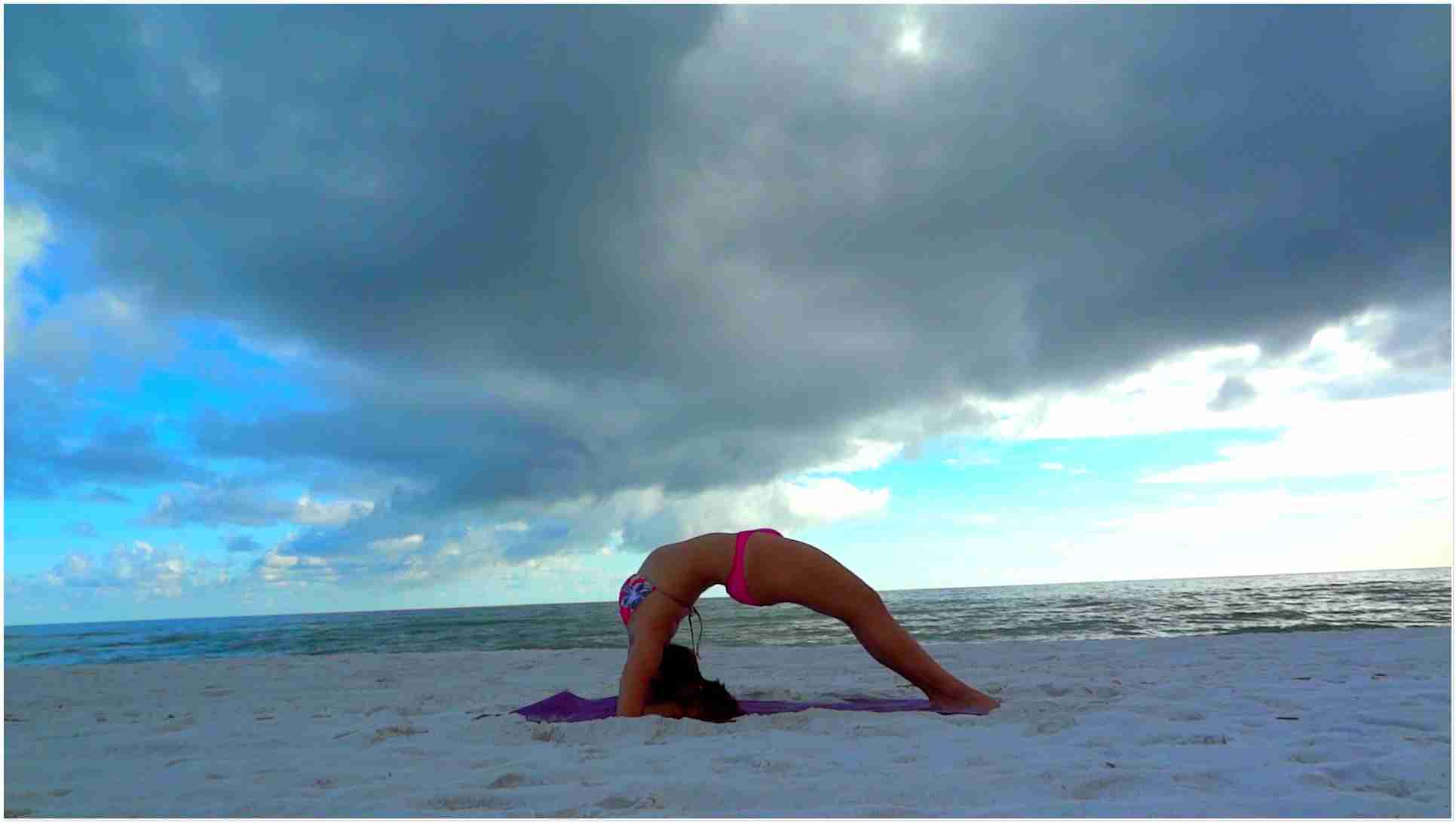 1931x1091 Yoga Wallpaper
