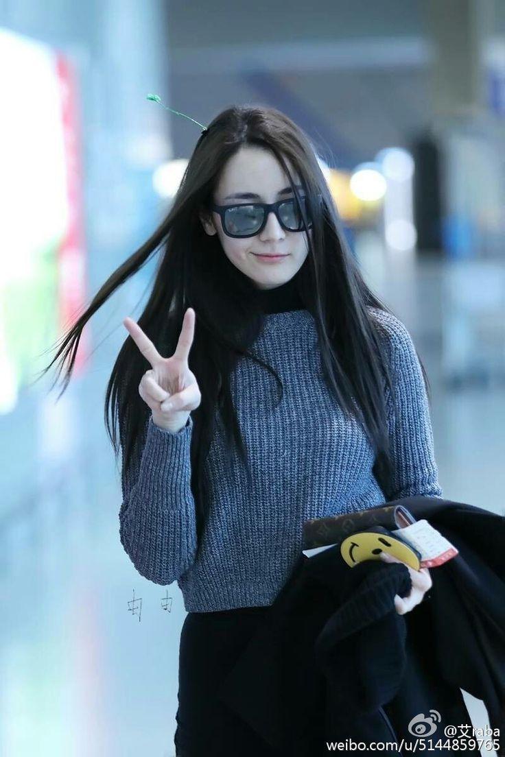 736x1104 Dilraba Dilmurat Wallpaper. Ropa coreana, Ropa, Actriz