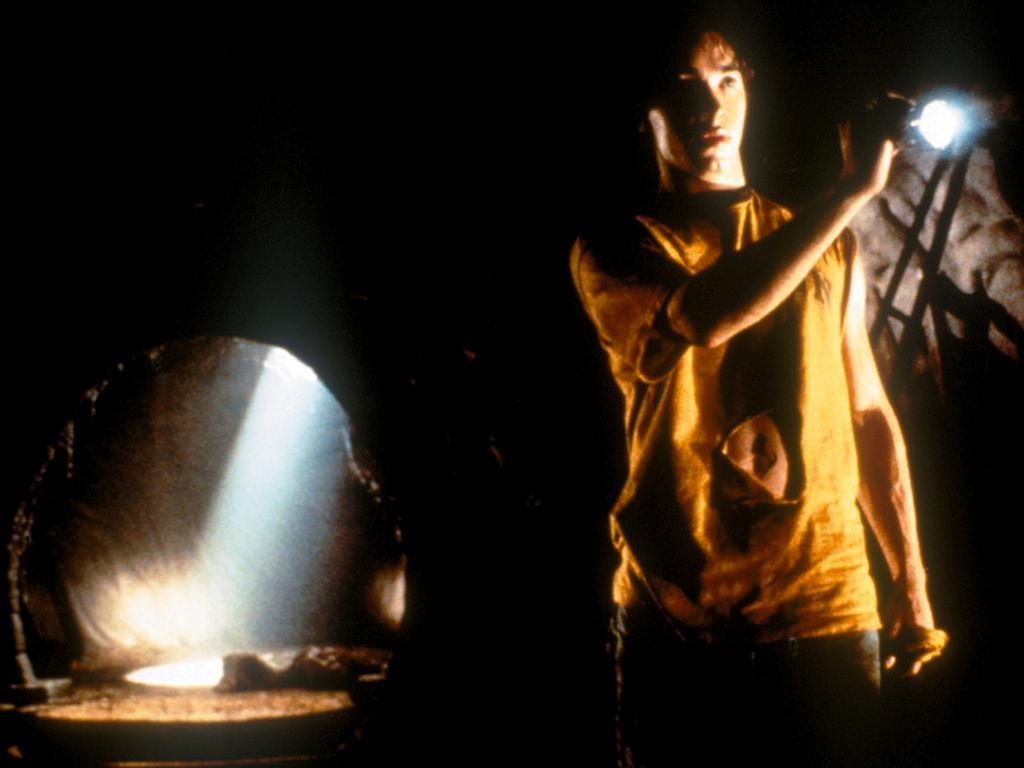 1024x768 Jeepers Creepers (2001)