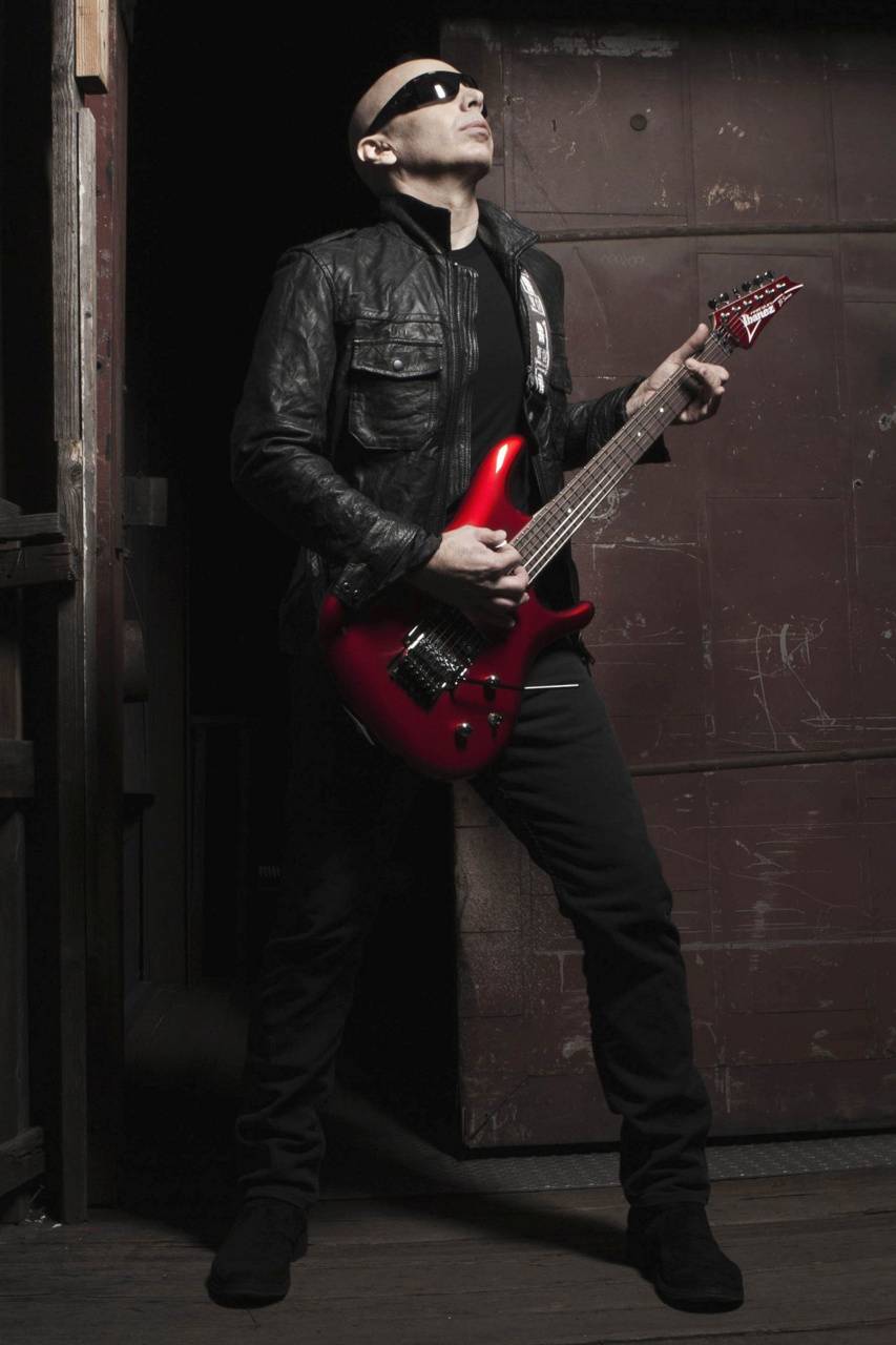 853x1280 Joe Satriani wallpaper
