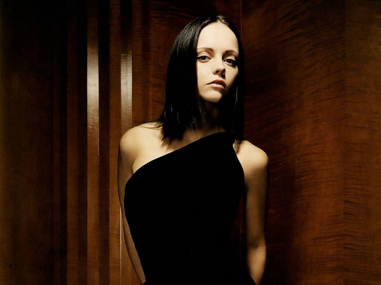 Christina Ricci Wallpapers - Top Free Christina Ricci Backgrounds