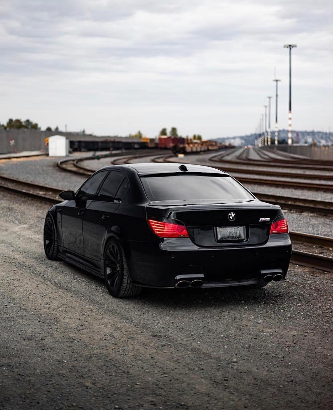1080x1329 BMW E60 M5 Wallpaper 1080×1329