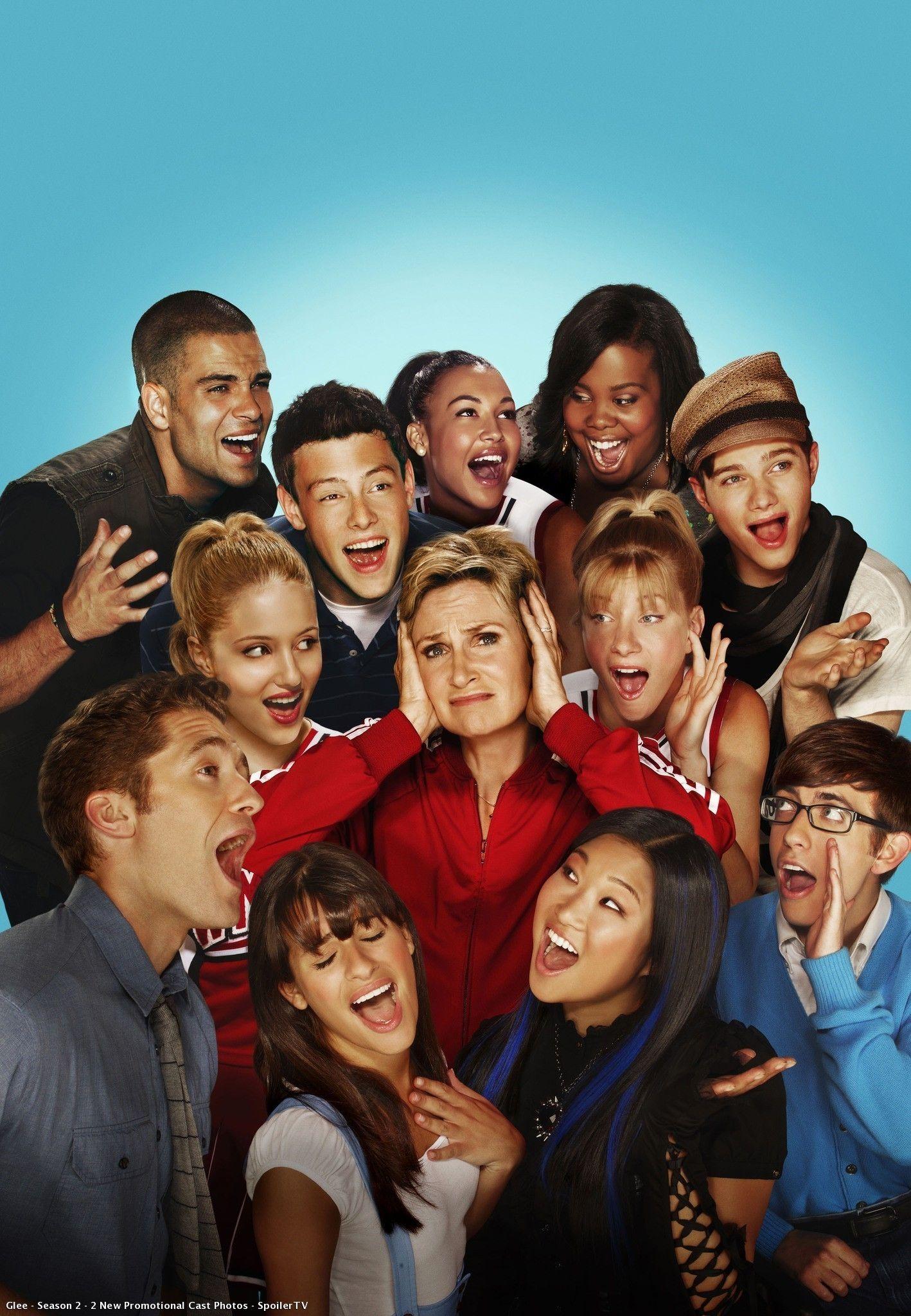 1418x2048 Free download Glee Wallpaper for Phone - [1418x2048] for your Desktop, Mobile & Tablet. Explore Glee Wallpaper. Glee Wallpaper for Phone, Glee Wallpaper for iPad, Glee Cast Wallpaper