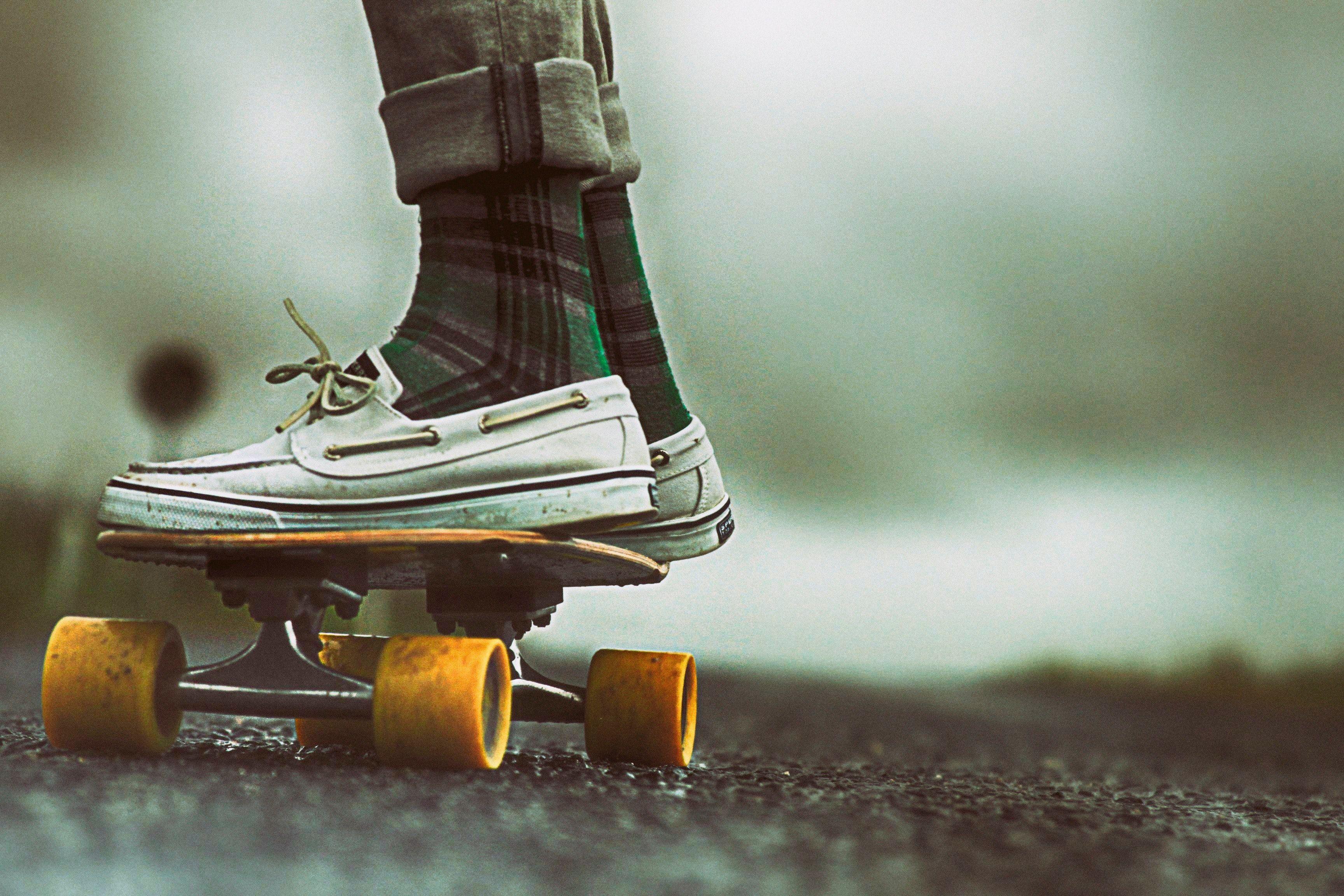 3456x2304 Wallpaper / skater boy 4k wallpaper