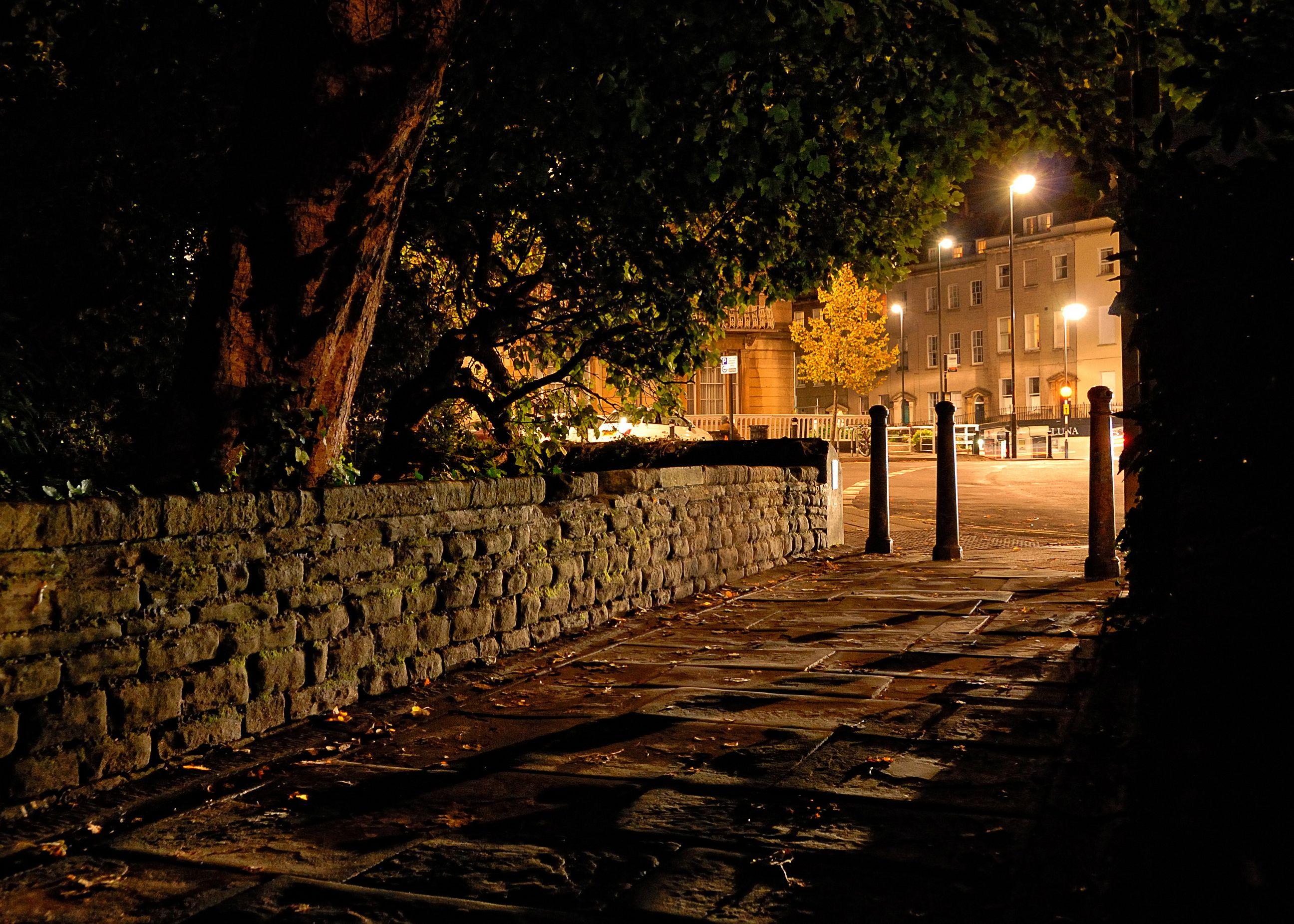 2592x1851 United Kingdom Clifton Bristol Night Pavement Street lights cities