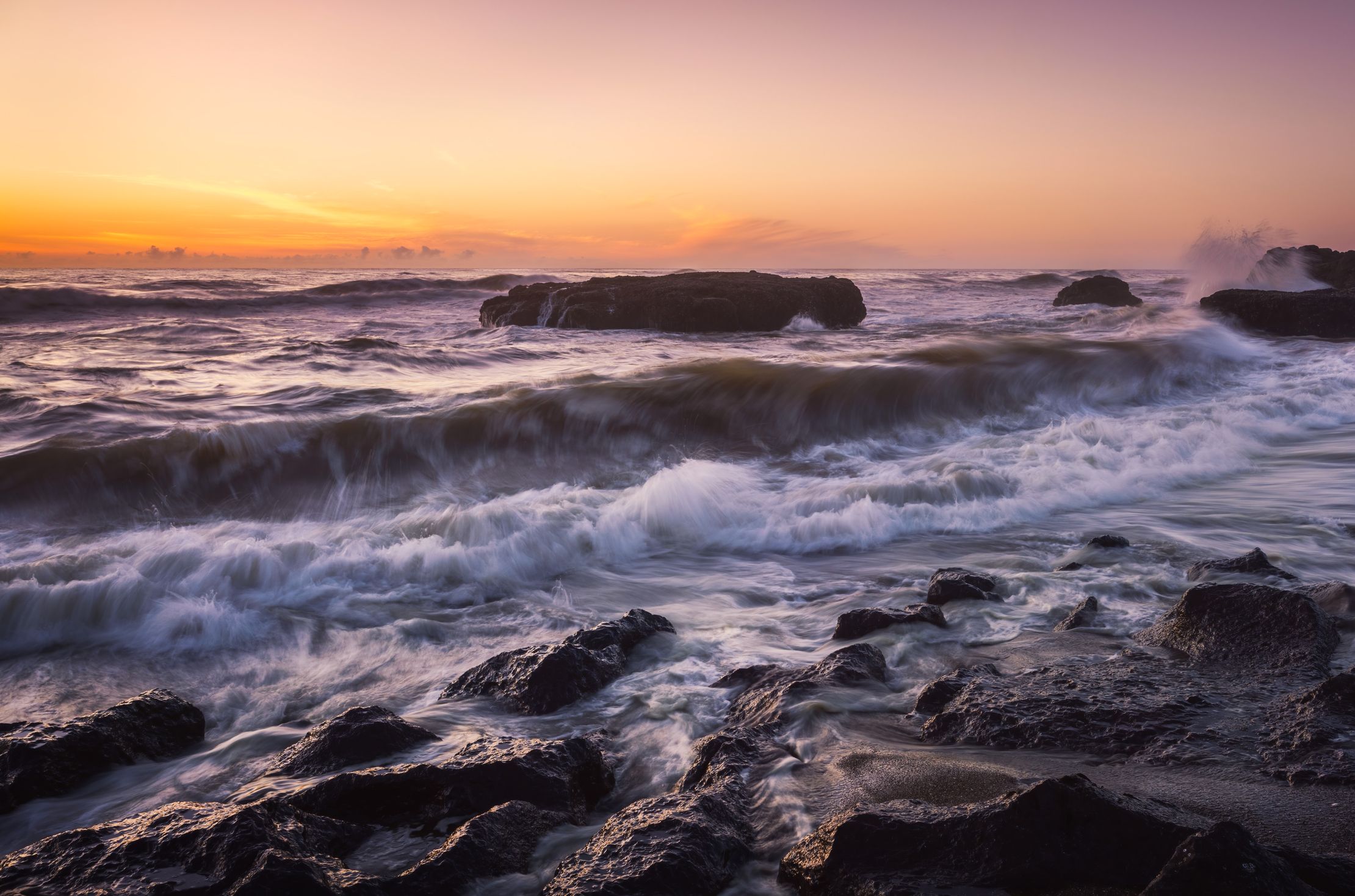 2220x1469 King Tides Season. The Fireside Motel in Yachats, Oregon
