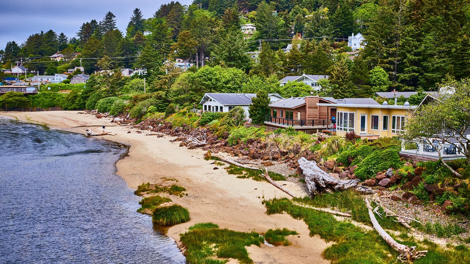 1600x900 This Overlooked City In Oregon Is A Coastal Haven Perfect For A Quiet Escape
