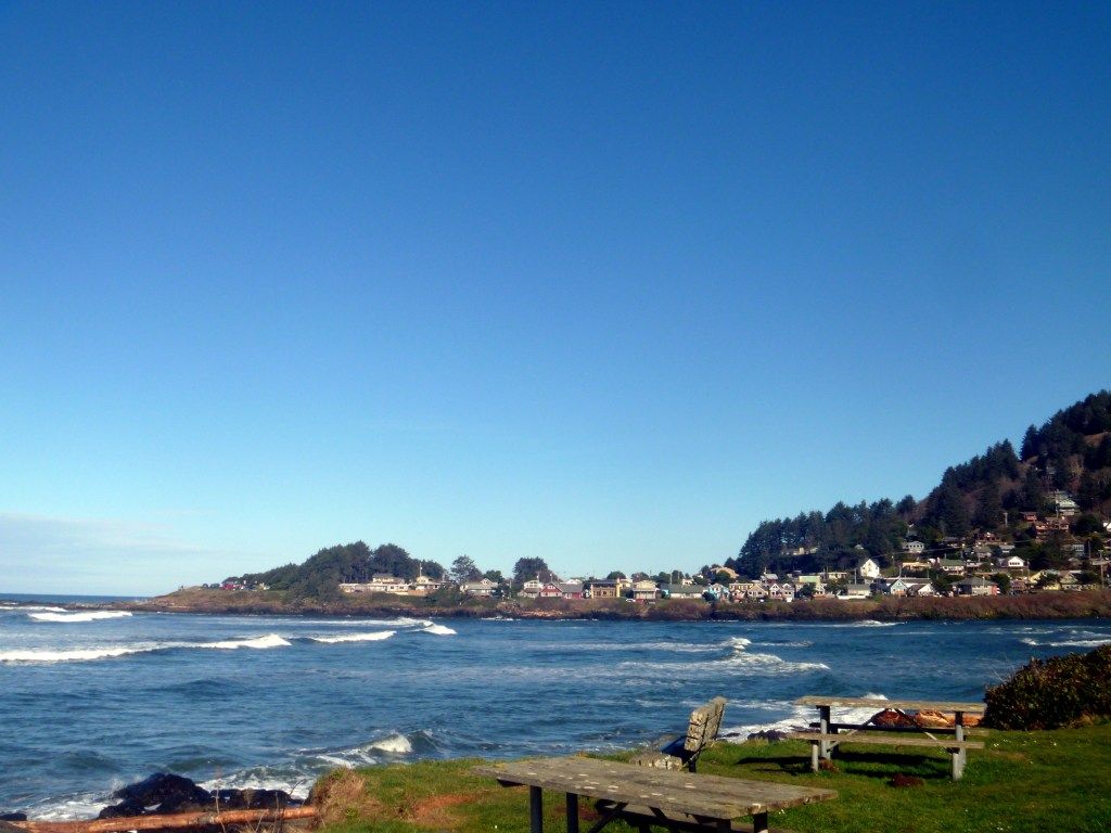 1024x768 February Adventures Along the Oregon Coast Part I. Adventures along the Umpqua River and the Oregon Coast