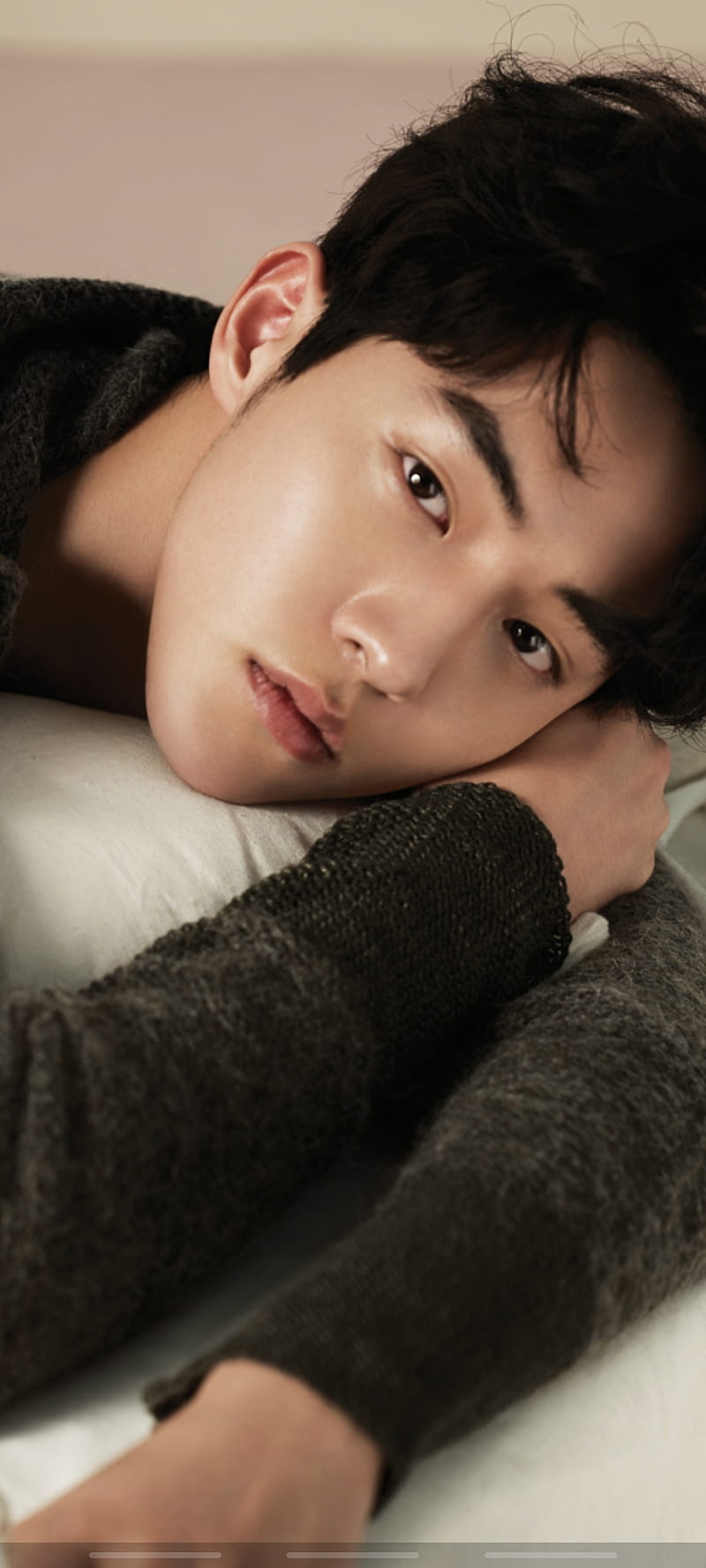 800x1778 HD hyuk wallpaper
