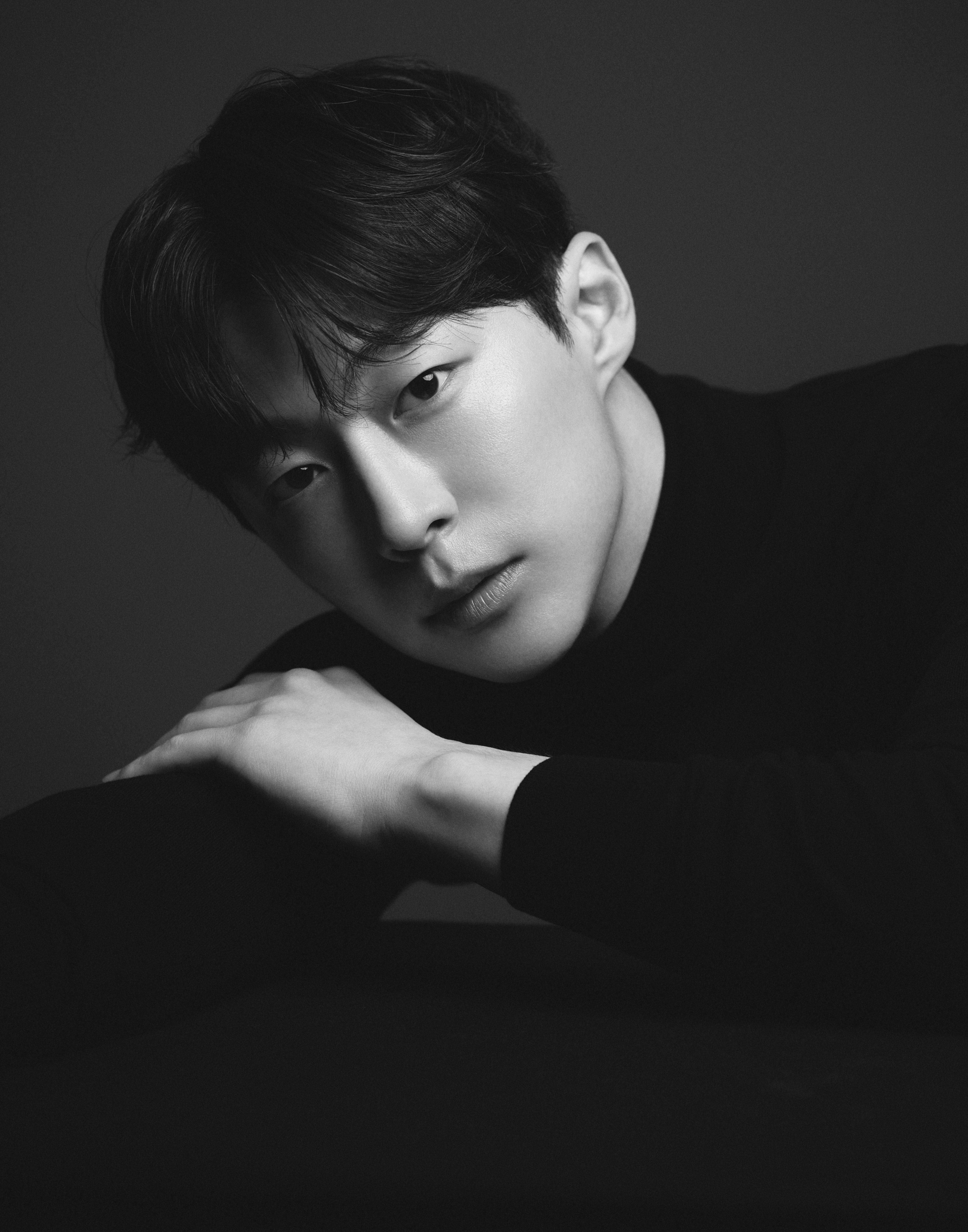 3218x4096 Bae In Hyuk Releases Profile Photo After Joining New Agency