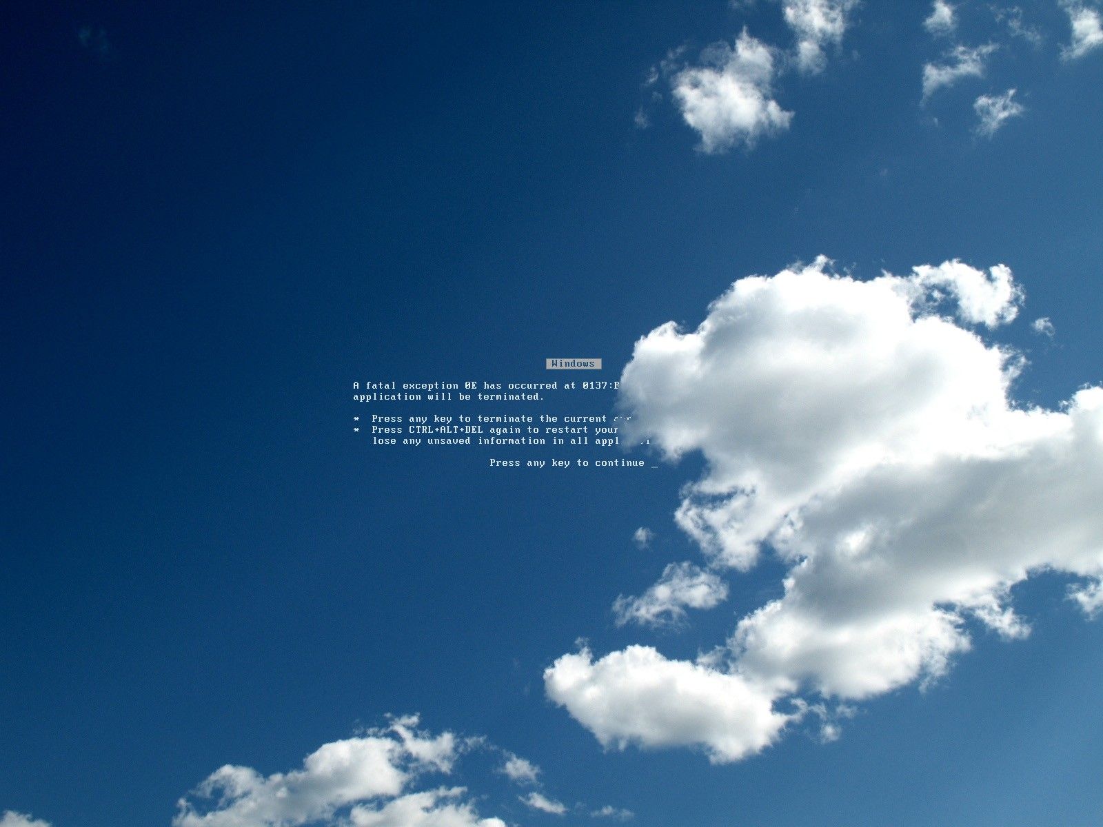 1600x1200 clouds, Microsoft Windows, Blue Screen of Death, Sky Wallpaper HD / Desktop and Mobile Background