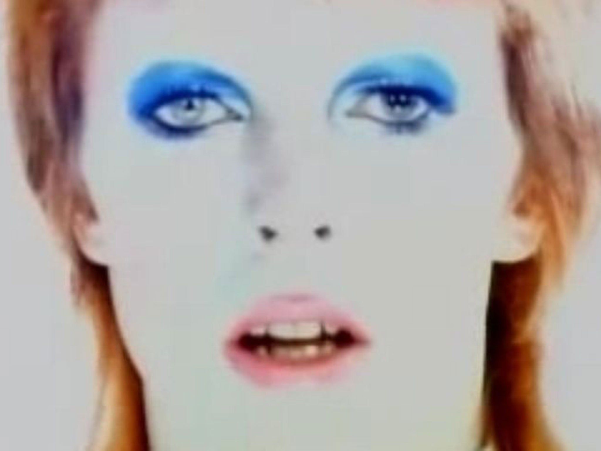 2048x1536 David Bowie: 'Life on Mars?' hit like an asteroid emanating from a different universe