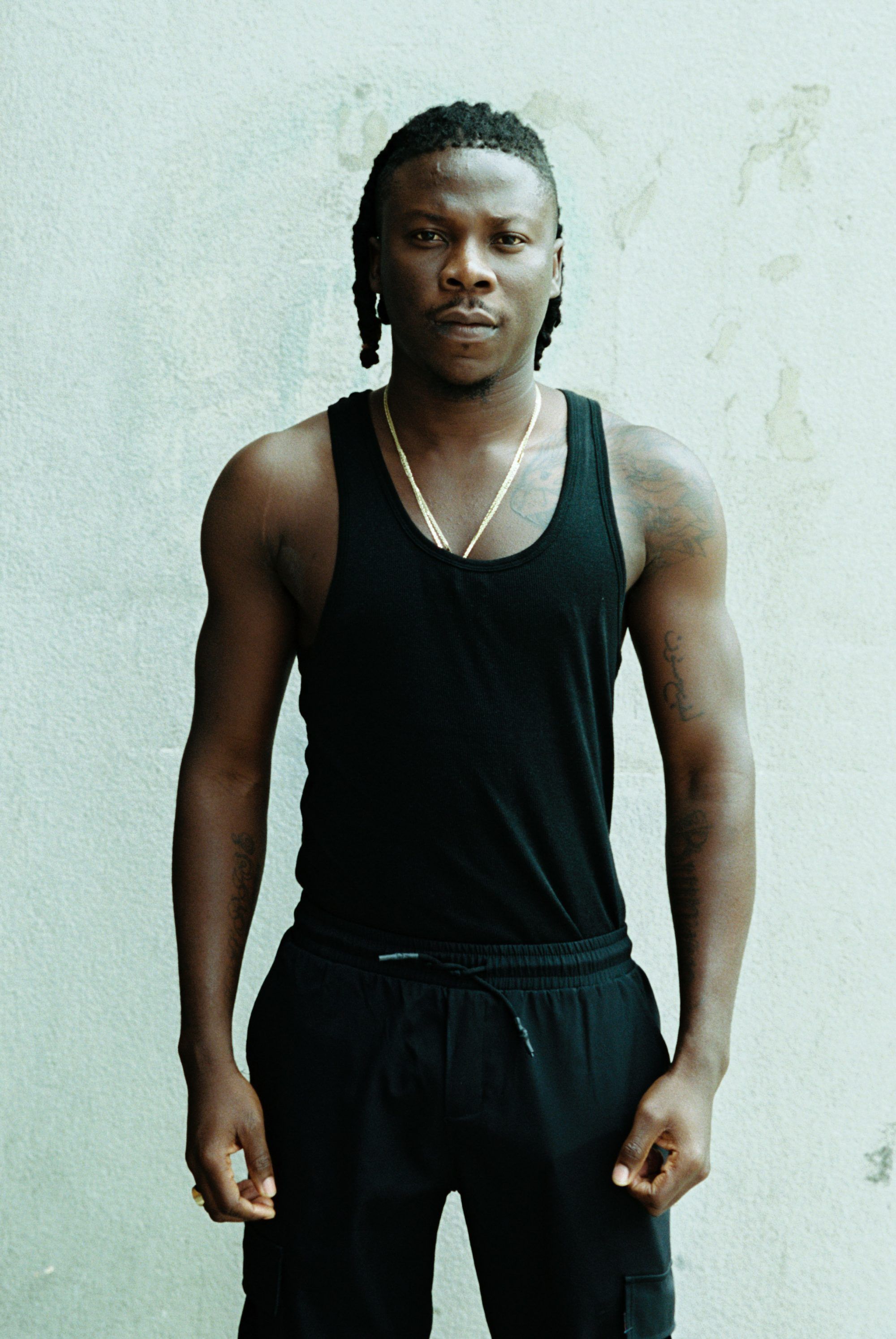 2000x2988 Stonebwoy Wallpaper