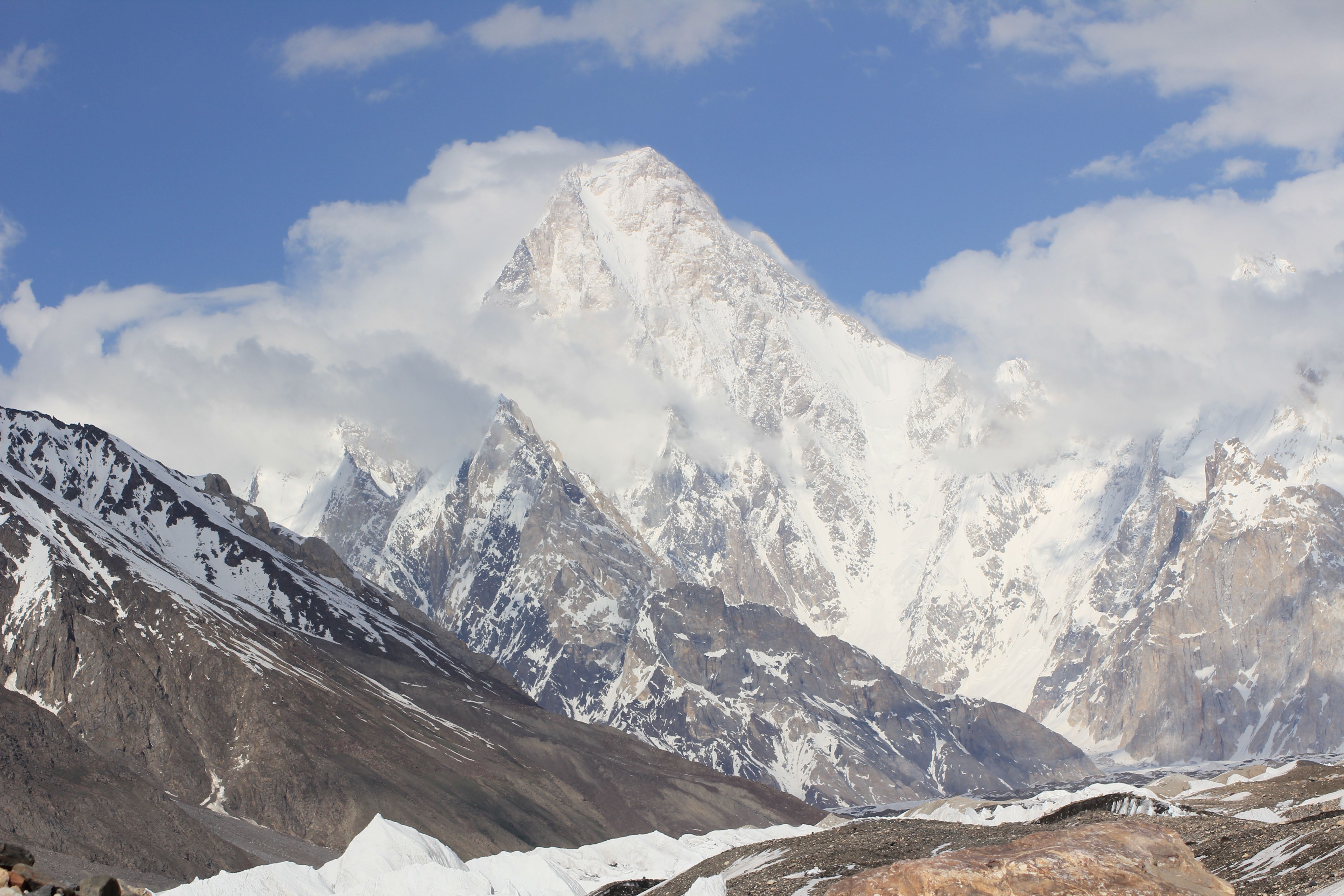 5184x3456 Gasherbrum IV from Guru