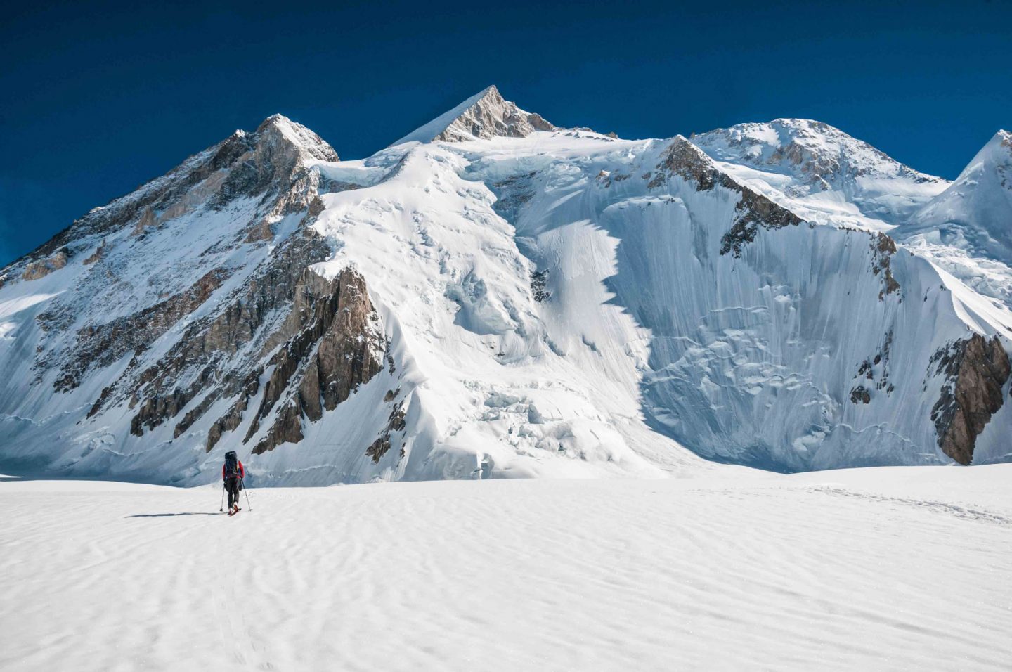 1440x956 Gasherbrum I & IIm & 8032m Alpine Guides རླུང