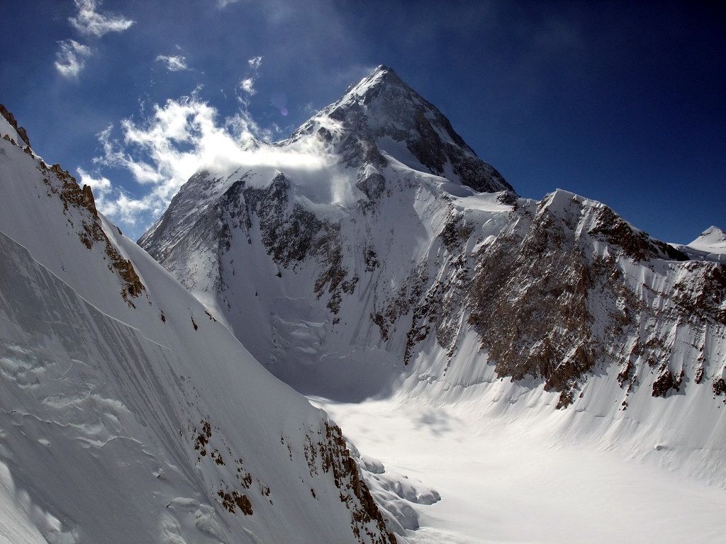 1024x768 Which Is the Easiest 8000m Mountain To Climb?