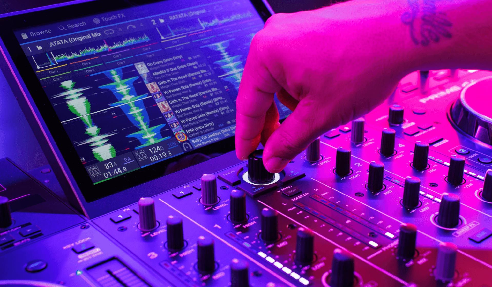 1920x1121 The Best DJ Decks DJ Buyer's Guide