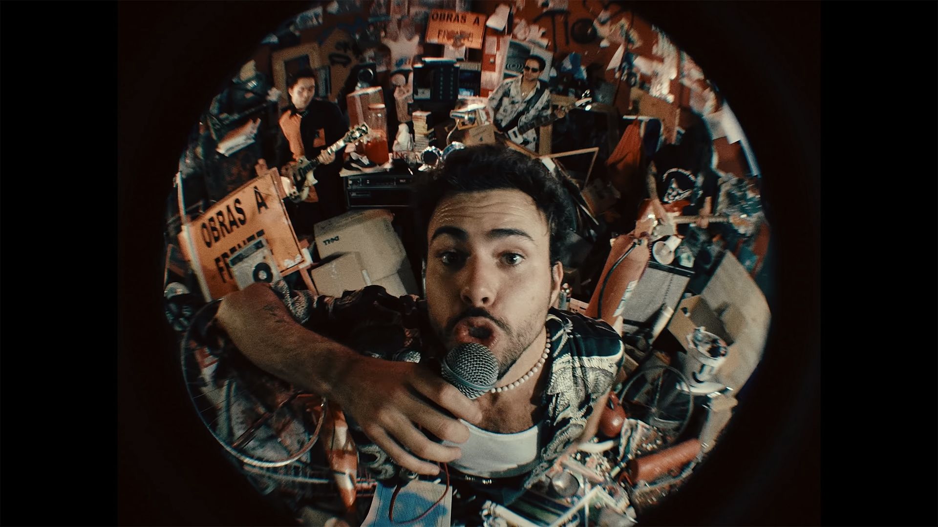 1920x1080 Lagum lança clipe brincalhão do single Eu e Minhas Paranóias, assista Lagum lança clipe brincalhão do single Eu e Minhas Paranóias, assista