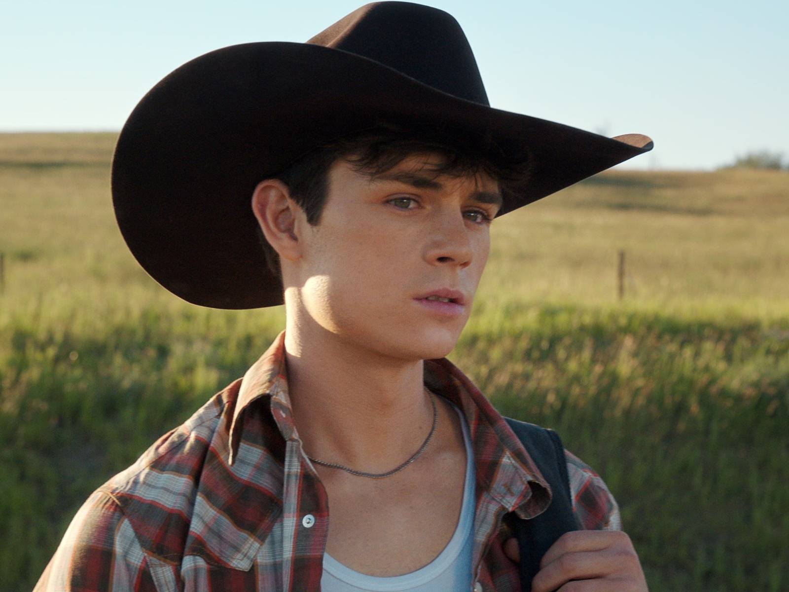1600x1200 My Life With The Walter Boys Season 3: Showrunner Discusses Future Plans