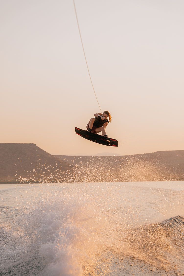 752x1128 Three Types of Watersports