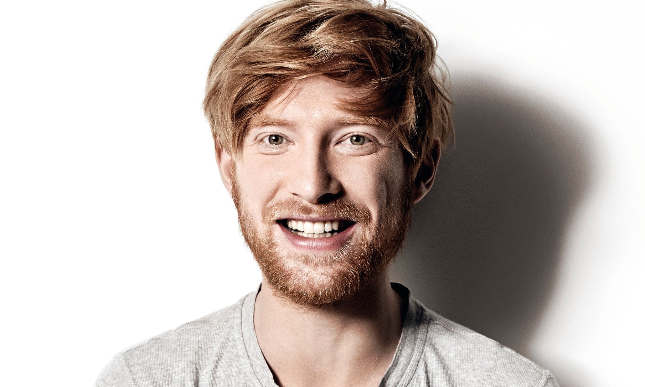 2060x1236 Download Redhead Celebrity Domhnall Gleeson HD Wallpaperx1236