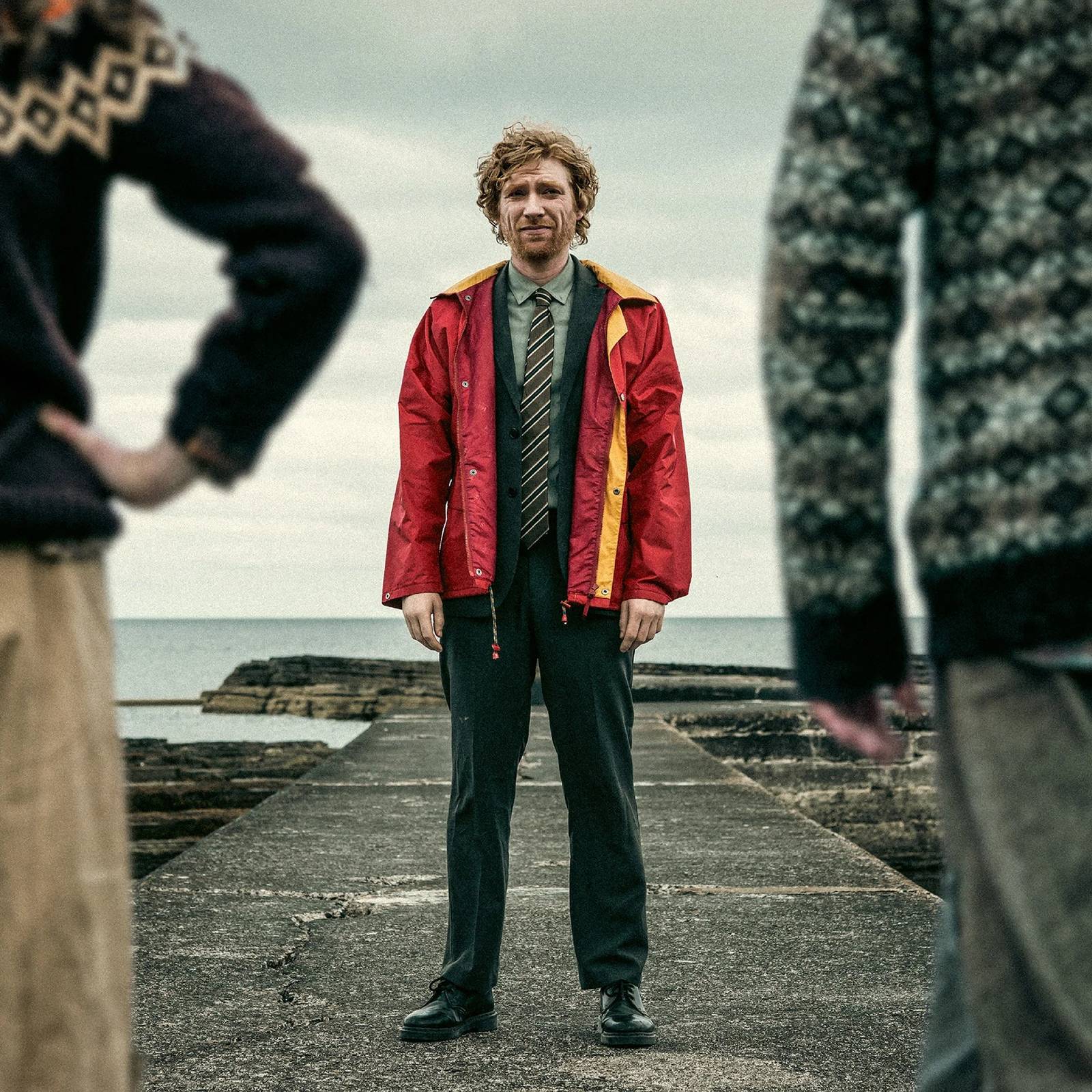 1600x1600 Domhnall Gleeson's New 'Charming to a Fault' Fantasy Comedy With 92% RT Debuts First Look