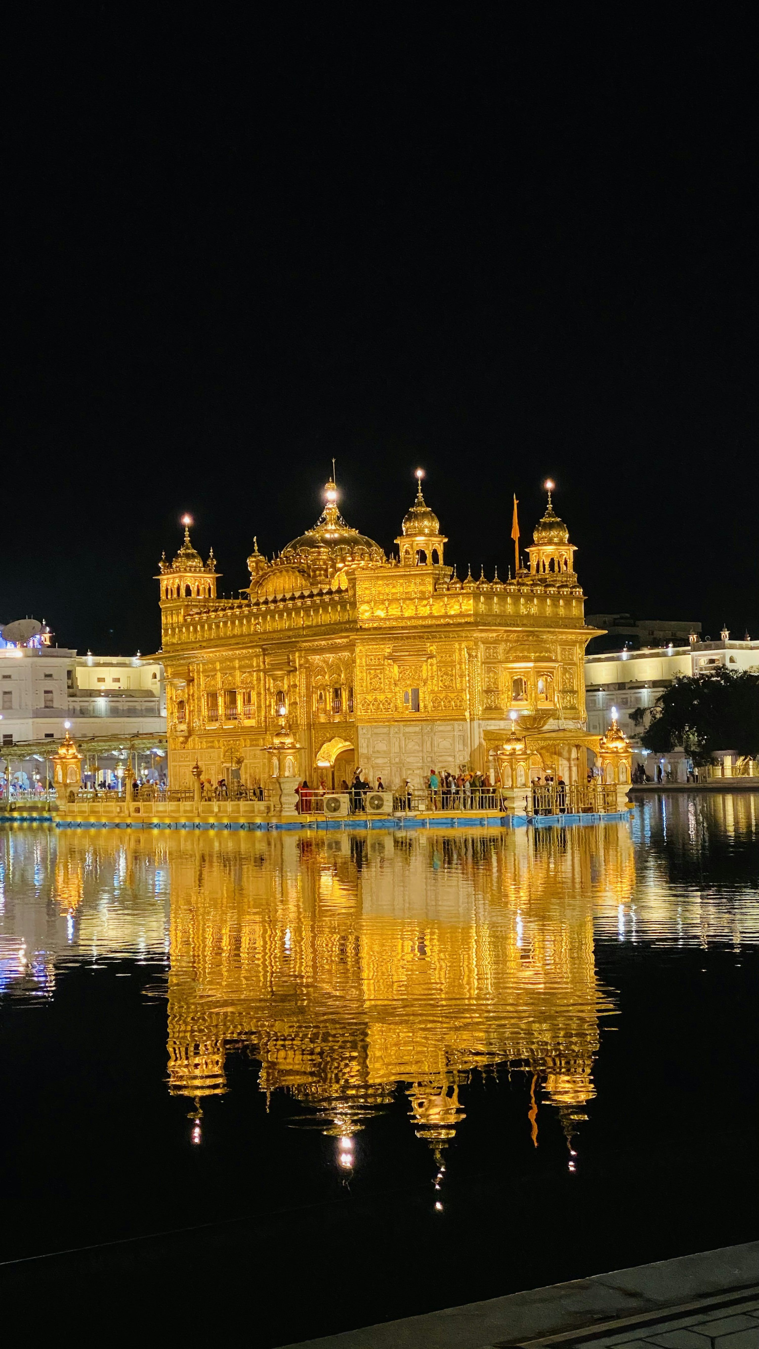 3000x5333 Golden Temple Picture. Download Free Image
