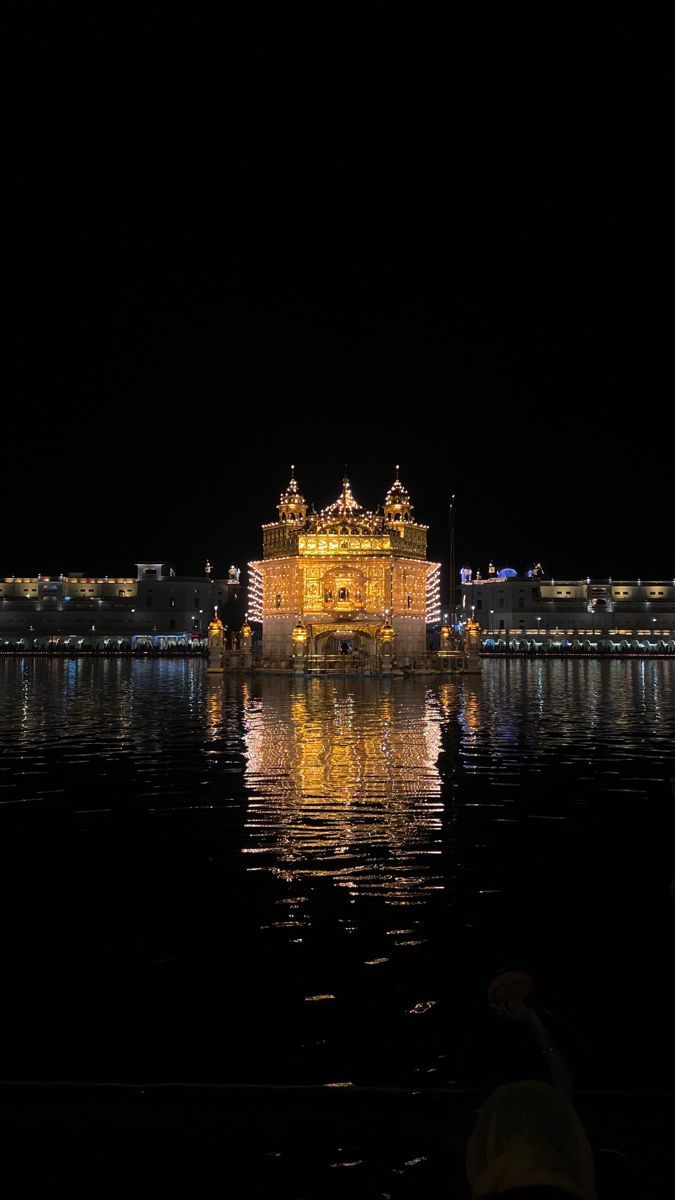 675x1200 Golden temple ❤️
