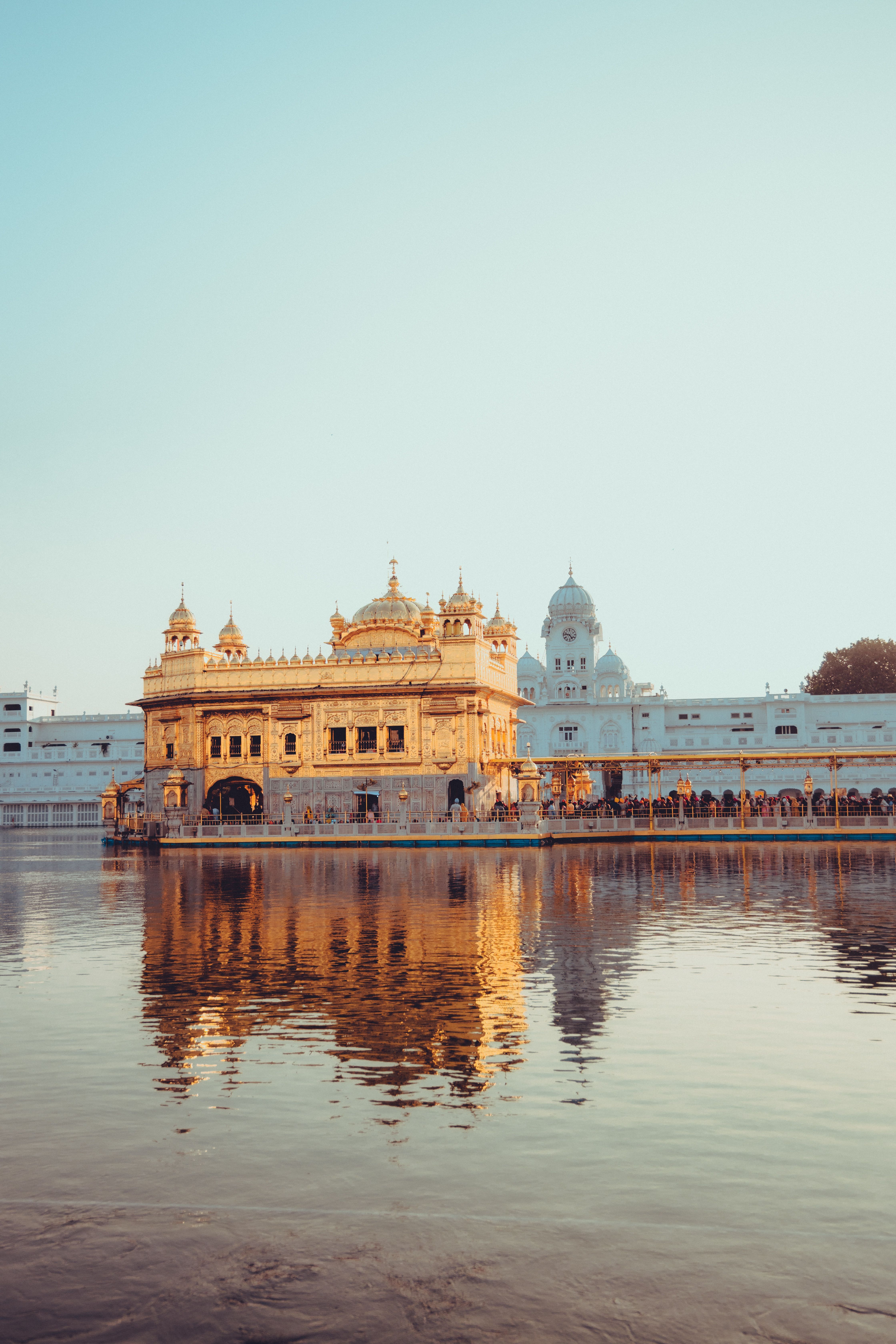 4480x6720 The golden temple in amritsar, india · Free