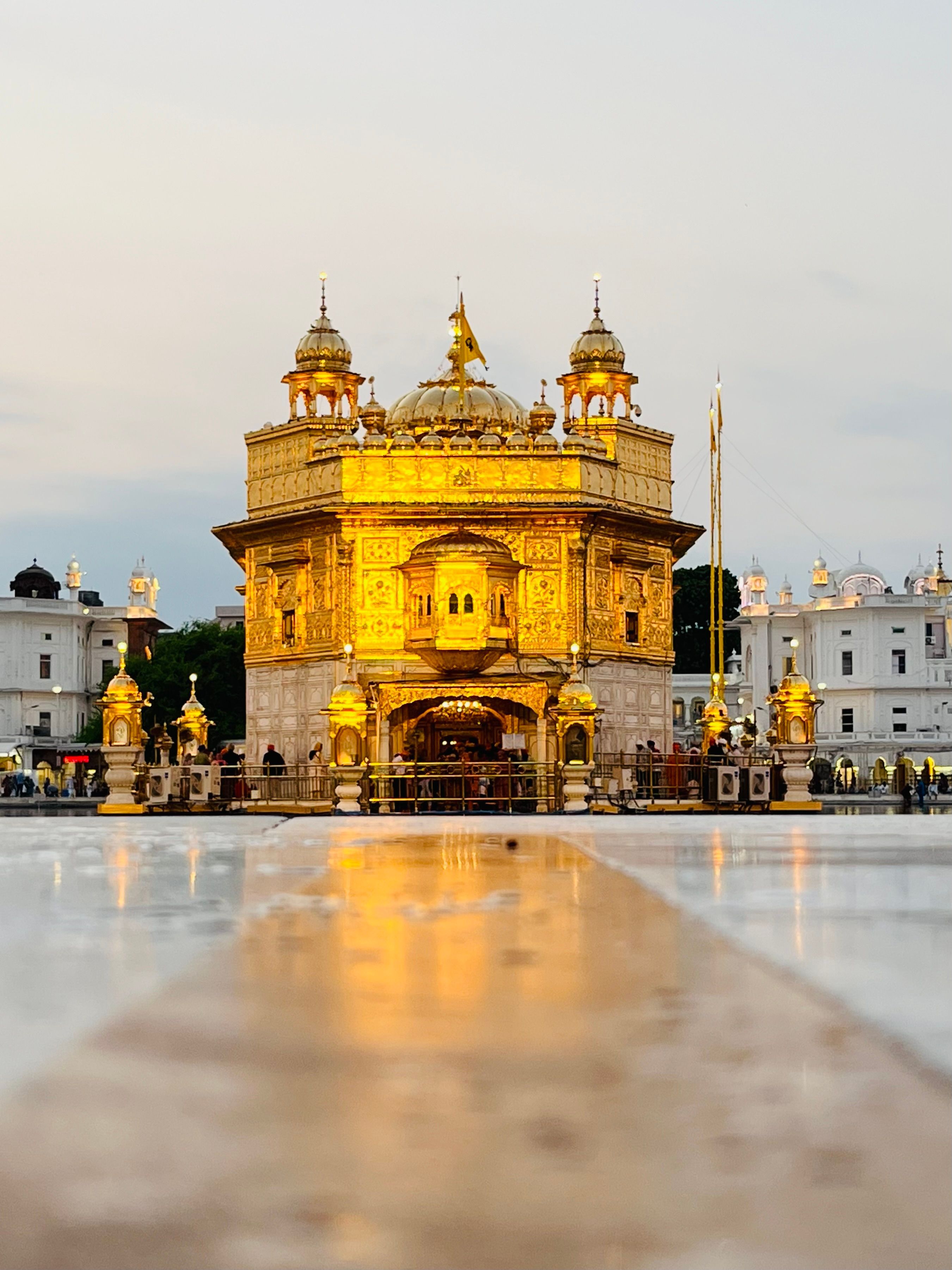 2701x3601 Stunning View of The Golden Temple at Dusk · Free