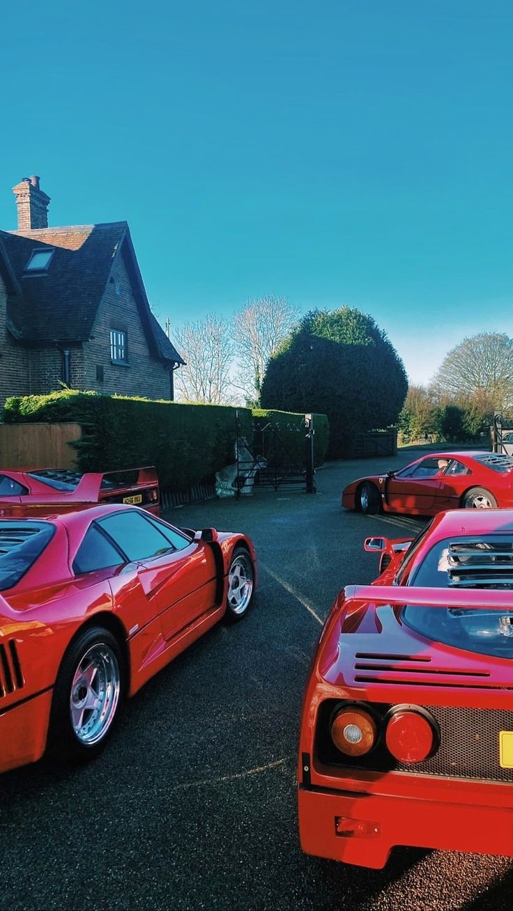736x1308 Ferrari F40 Wallpaper