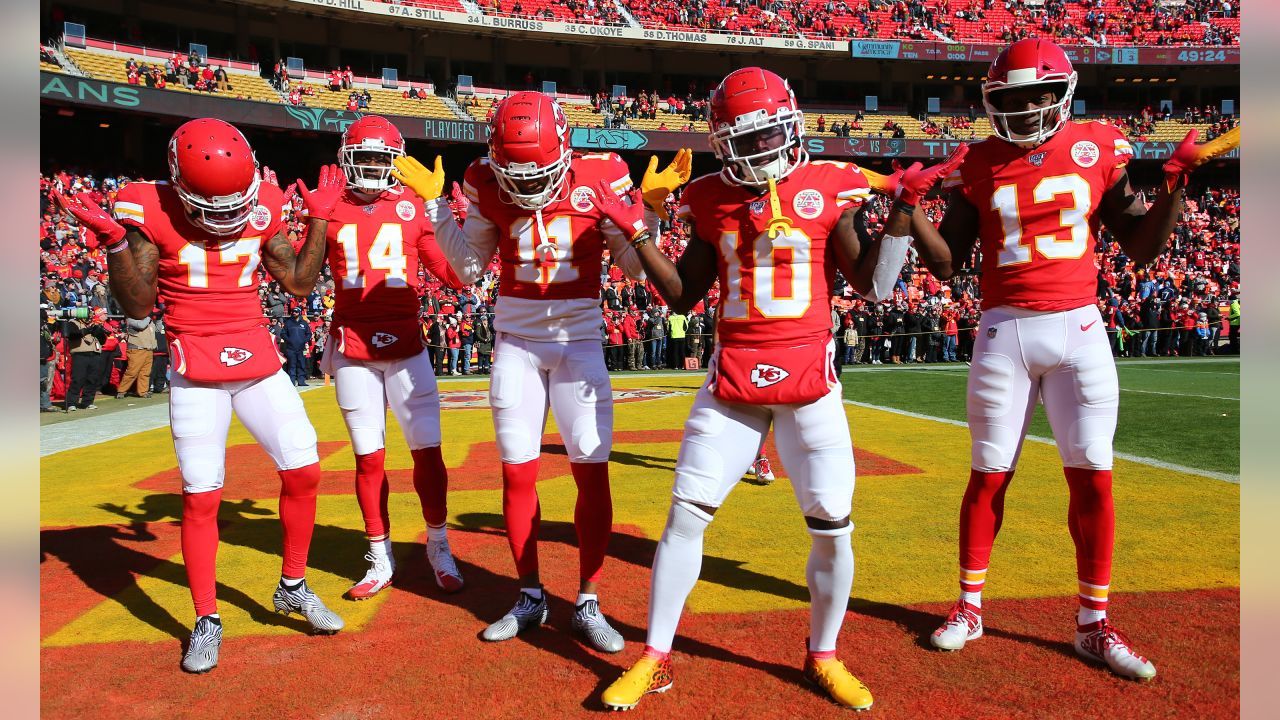 1280x720 Photo Gallery: Meet the Chiefs Roster