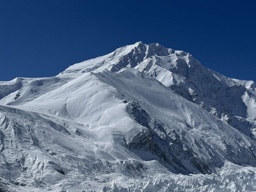 1024x768 Shishapangma Summit. Success. MignmaG Climbs Without O2