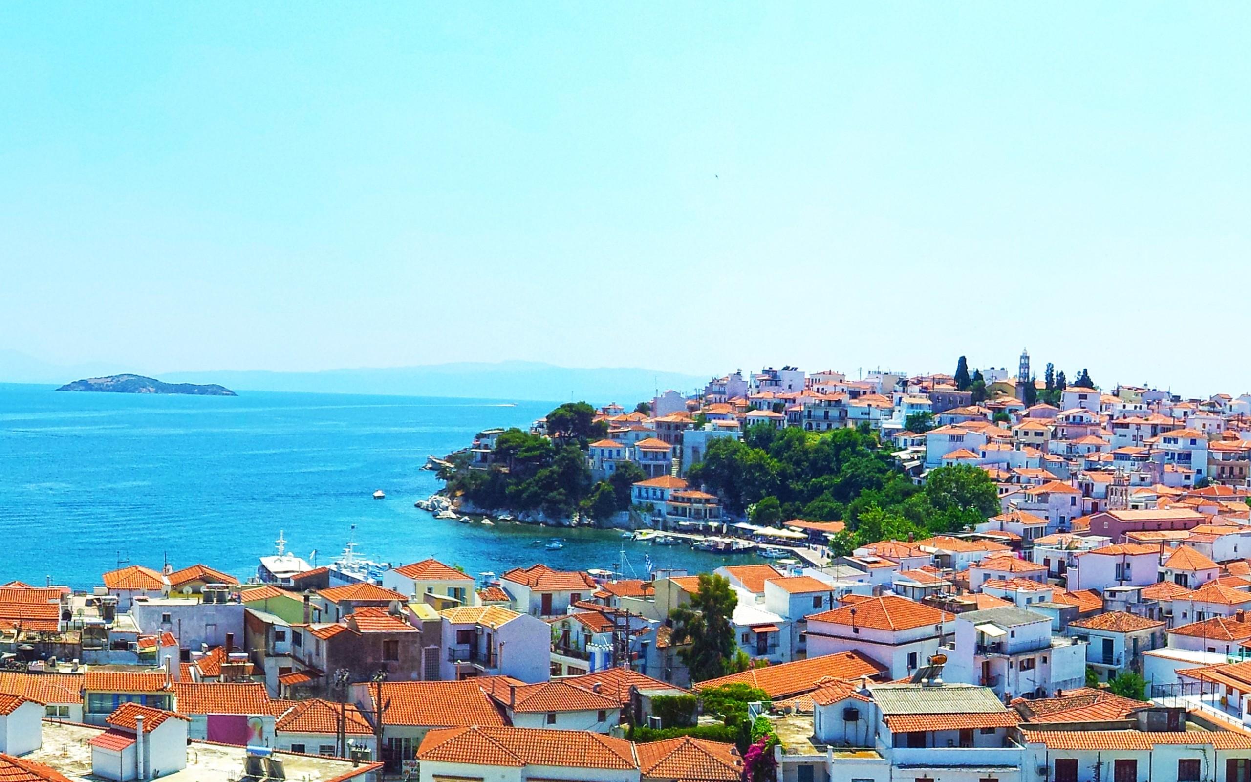 2560x1600 Mediterranean Wallpaper
