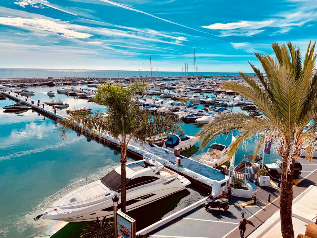 1024x768 Apartment OleHolidays 334 Centro Puerto Banús 50m playa, Marbella, Spain