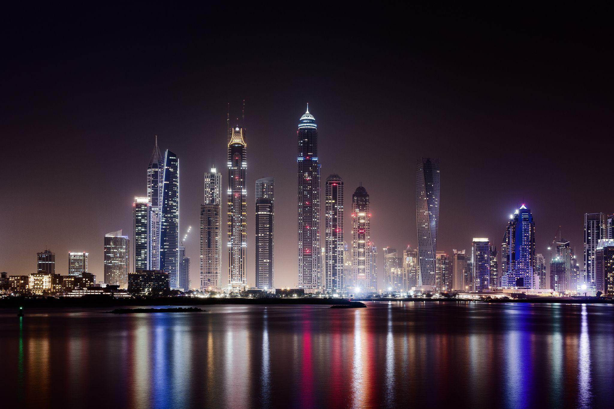2048x1365 Wallpaper Dubai City