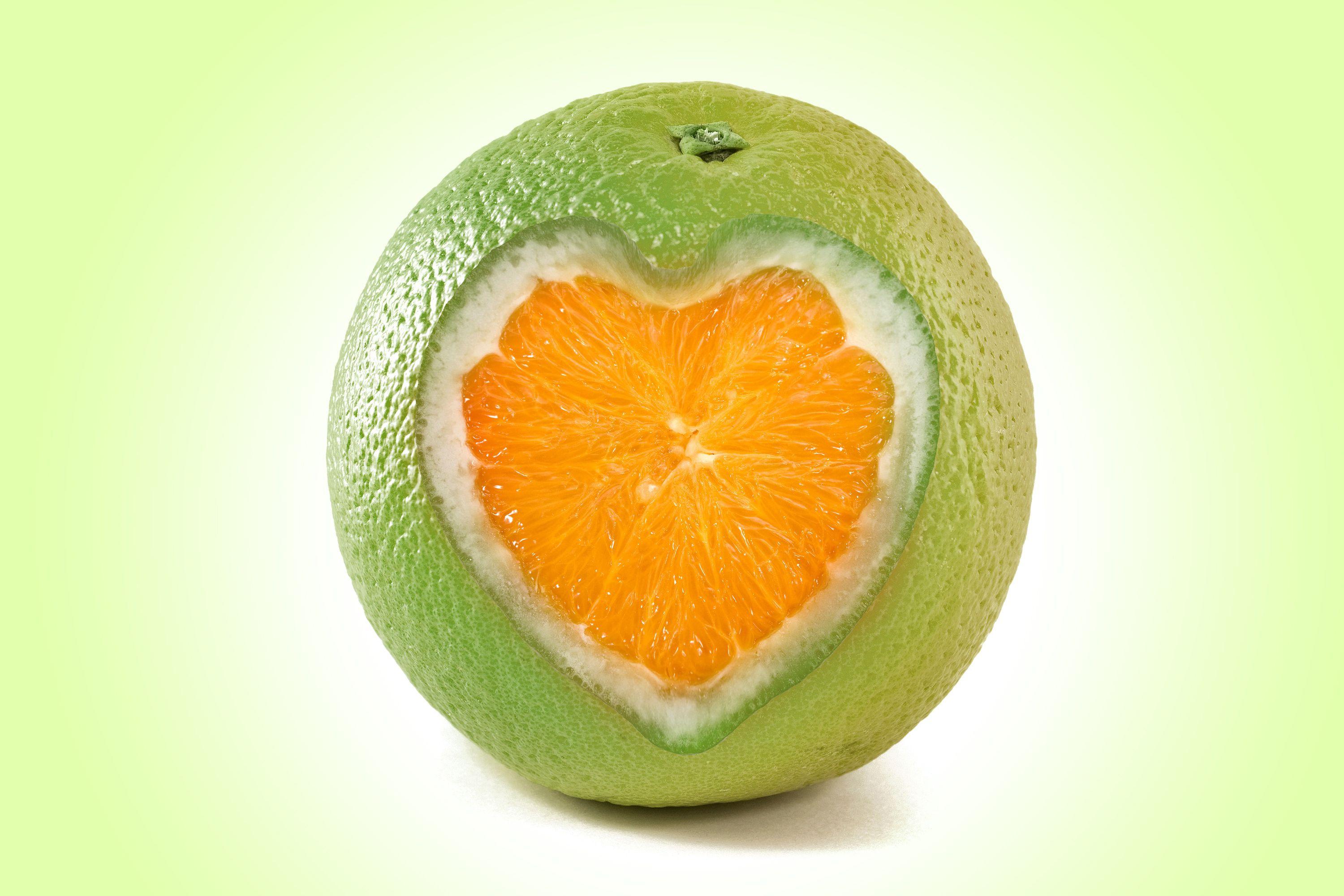 3000x2000 Download Wallpaper fruit heart orange, 3000x Orange with slice in the form of heart