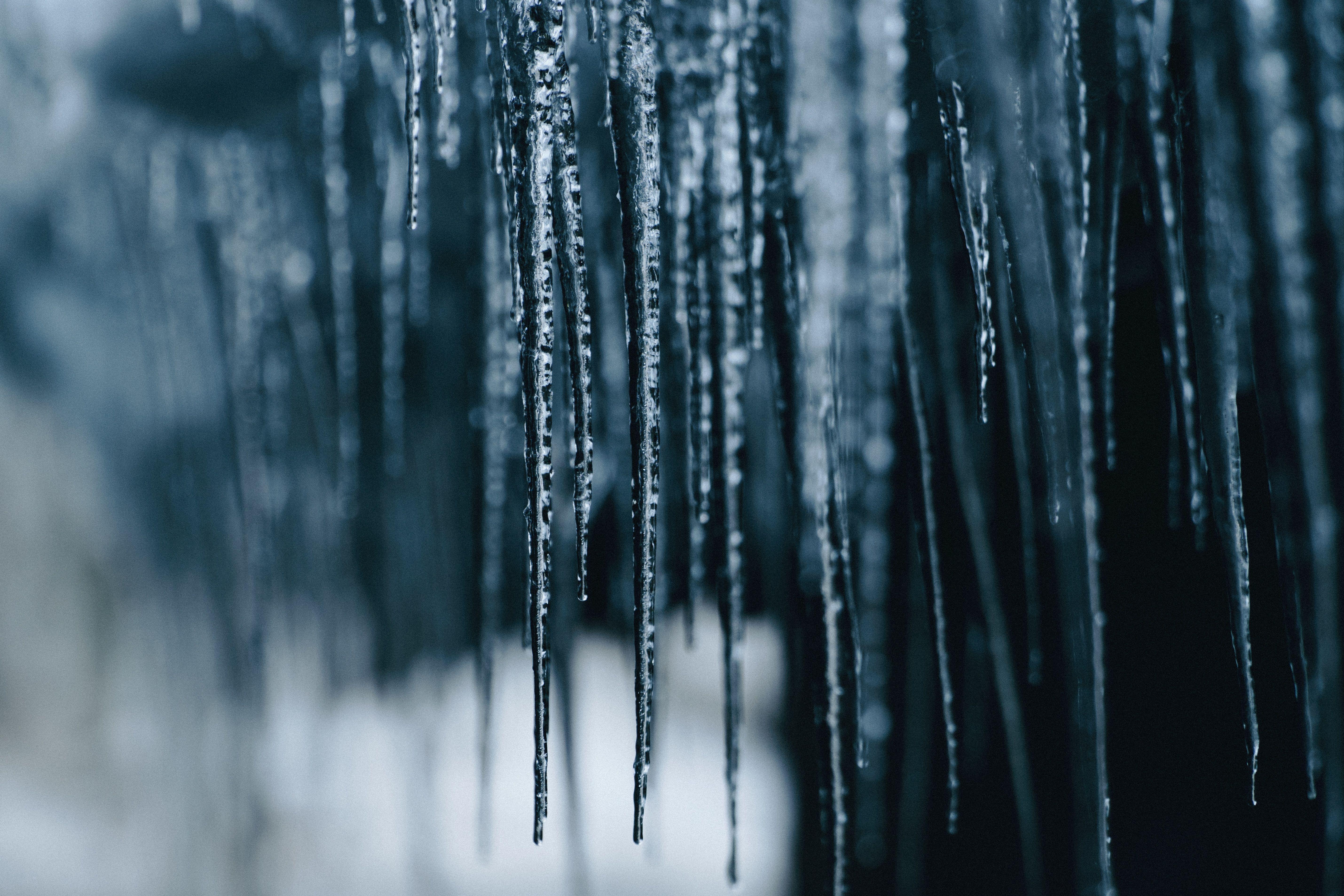 5718x3812 Wallpaper natural environment, icicle, ice, snow, forest. HD wallpaper, Wallpaper stores, Blur photography