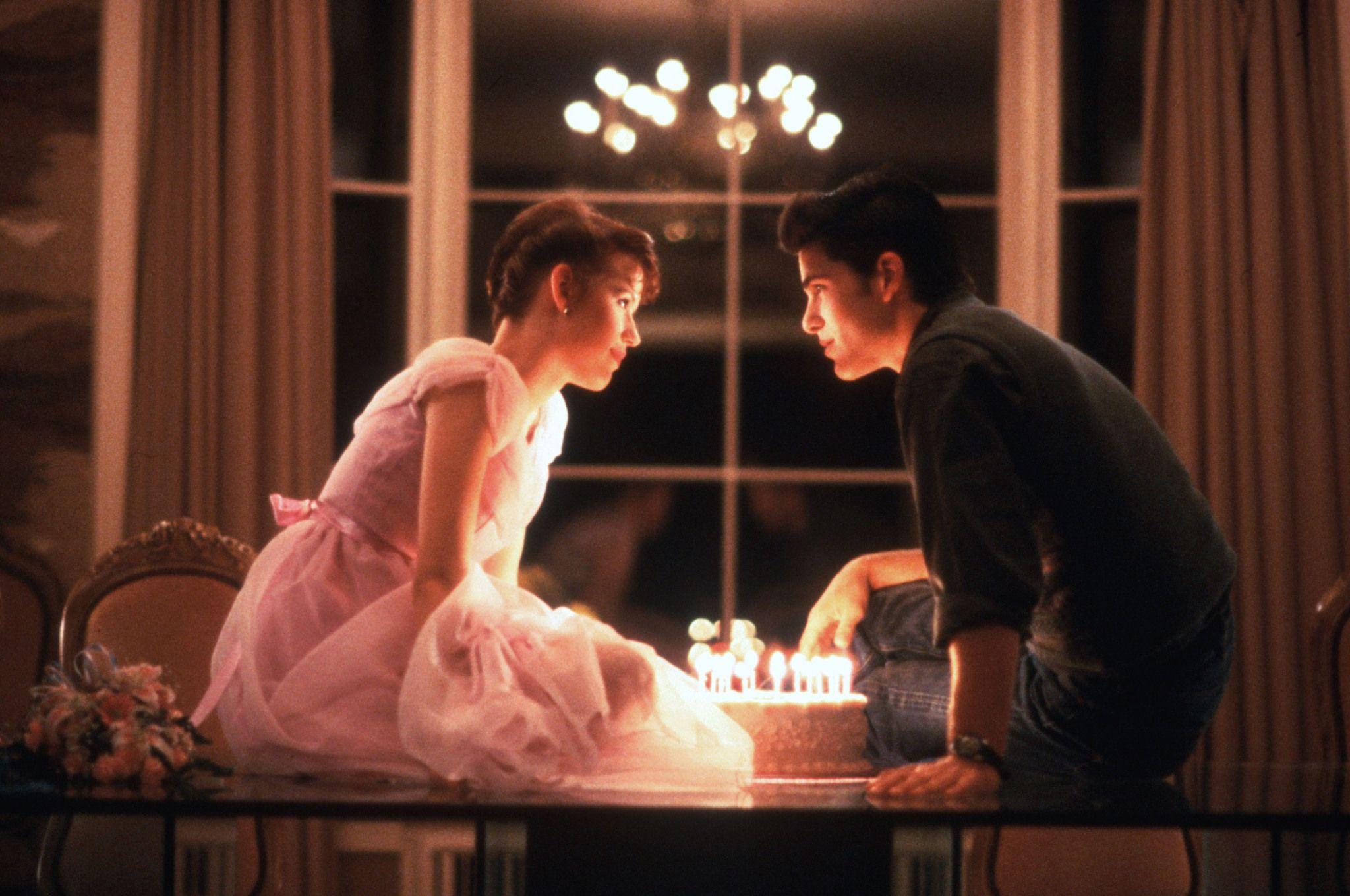 2048x1359 Sixteen Candles (1984)