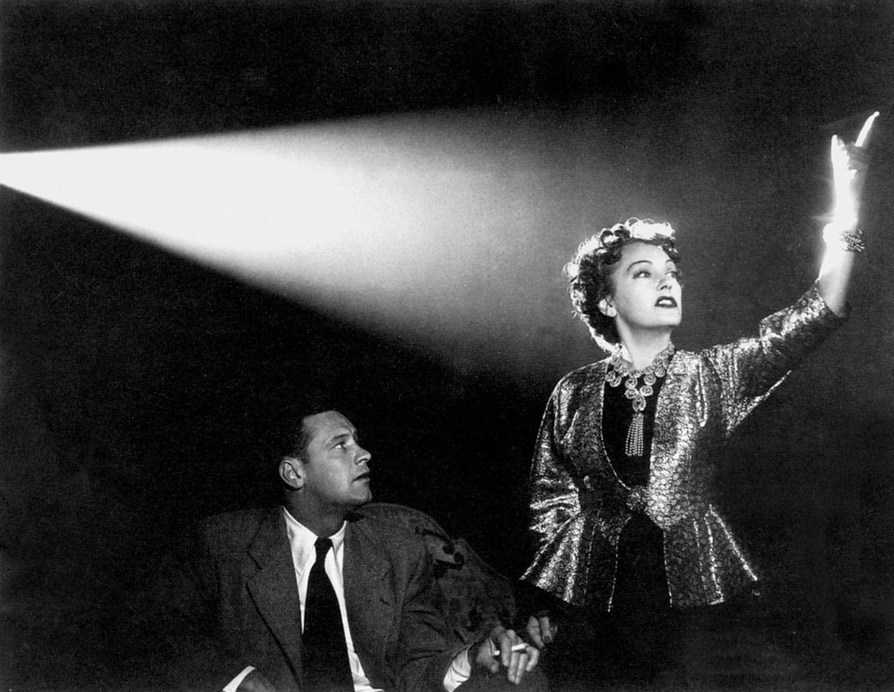 1280x991 Sunset Boulevard: The Original Hollywood Expose of Geek