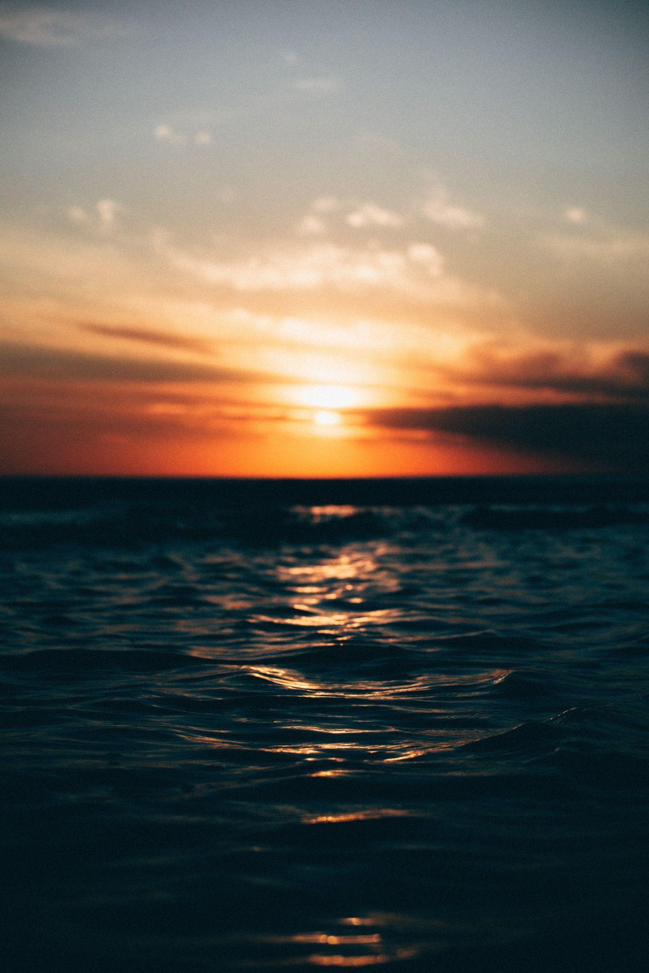 1280x1920 matialonsorphoto: “by matialonsor ”. Sunset picture, Sunset photography, Sunset sky