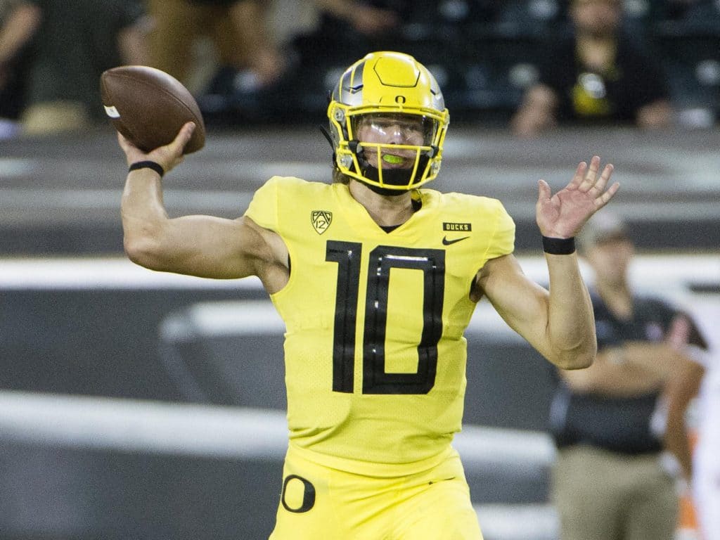 1024x768 Justin Herbert Wallpaper