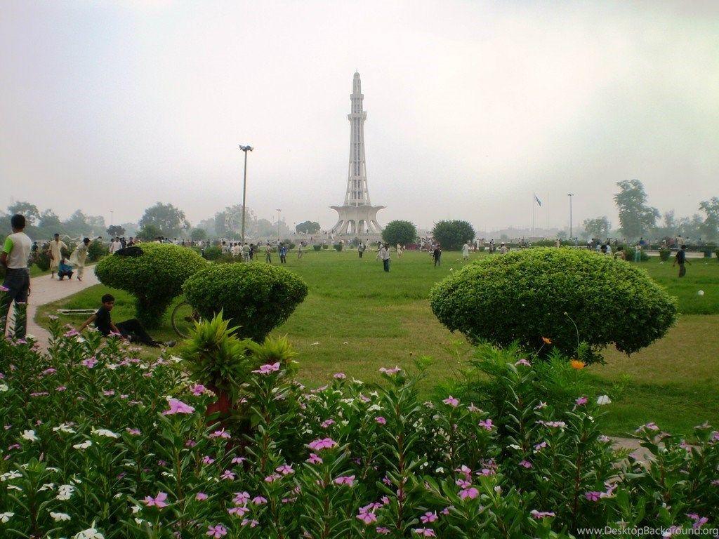 1024x768 Minar e Pakistan HD Wallpaper Desktop Background