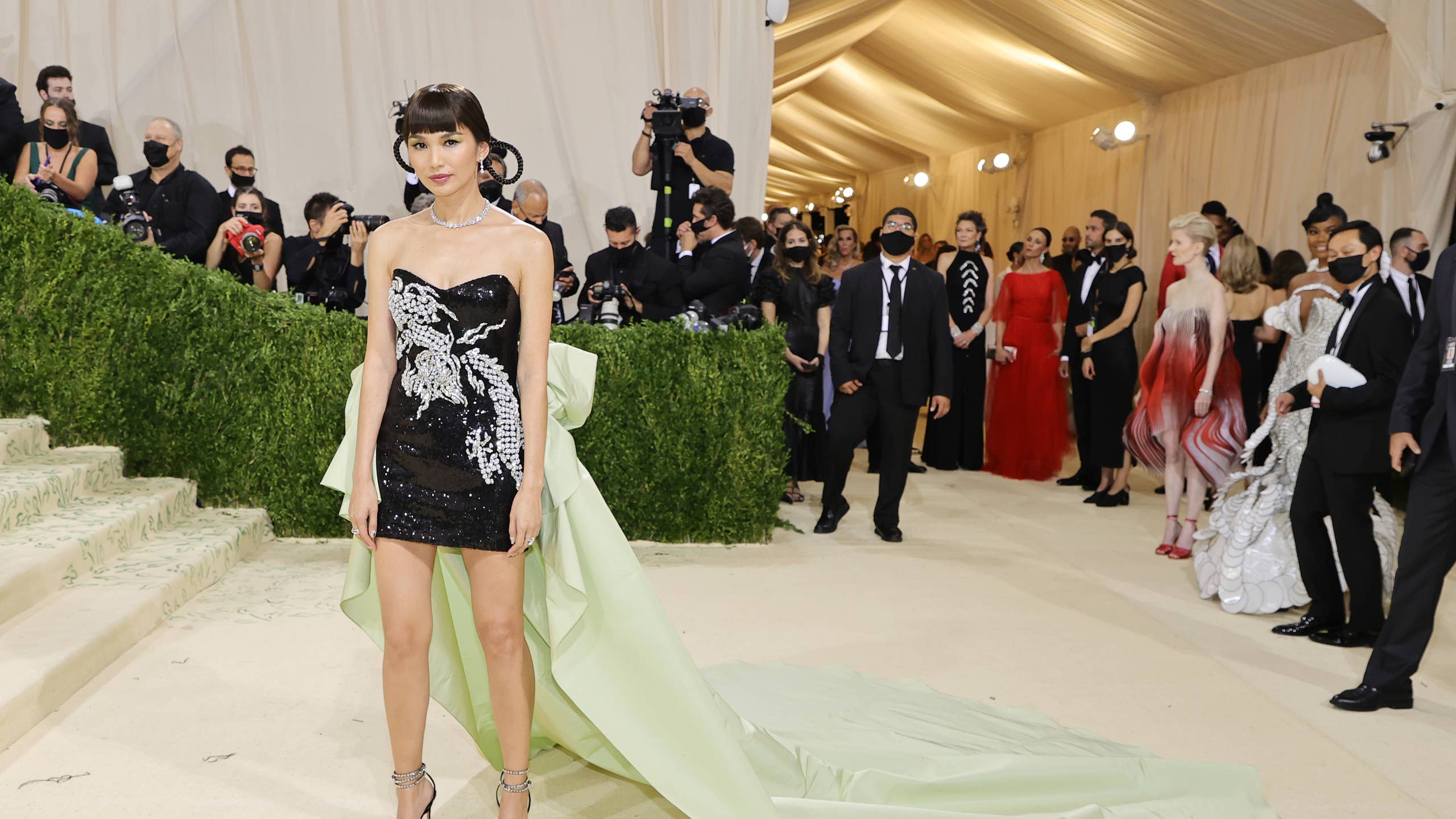 2560x1440 Great Outfits in Fashion History, All Stars Edition: Gemma Chan