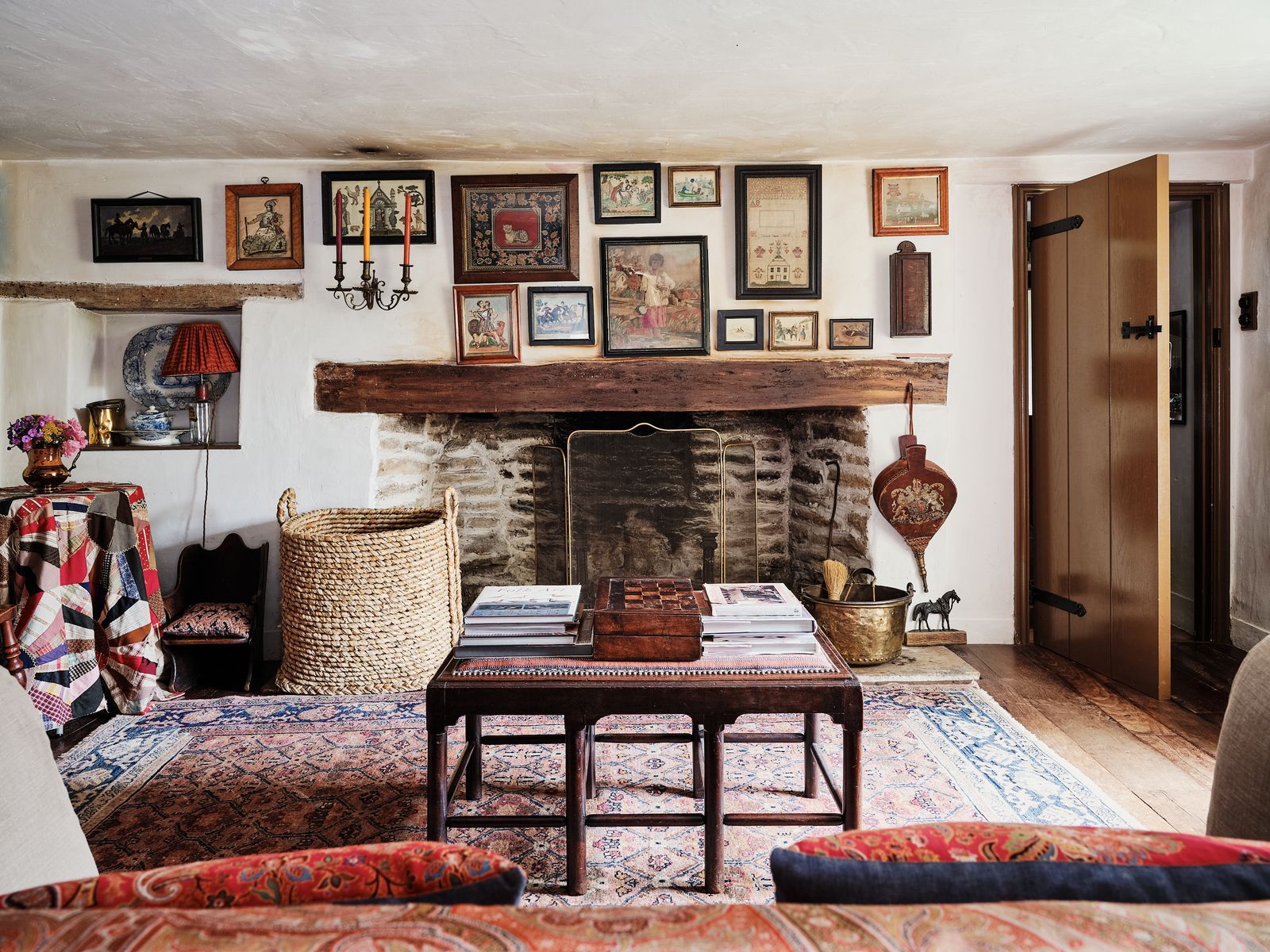 1600x1200 invitingly rustic interiors to dream about on chilly days. House & Garden