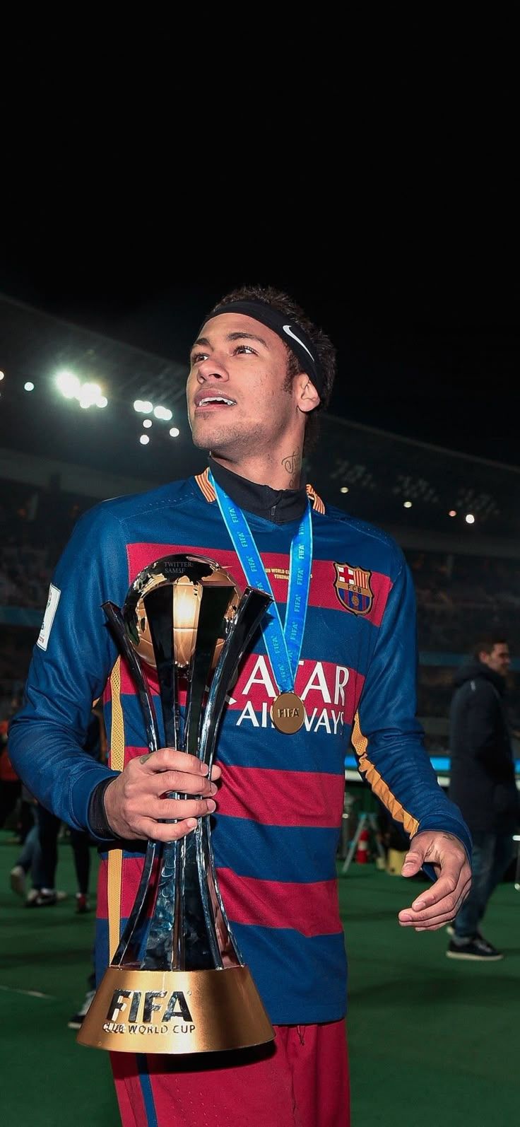 736x1594 Neymar Jr