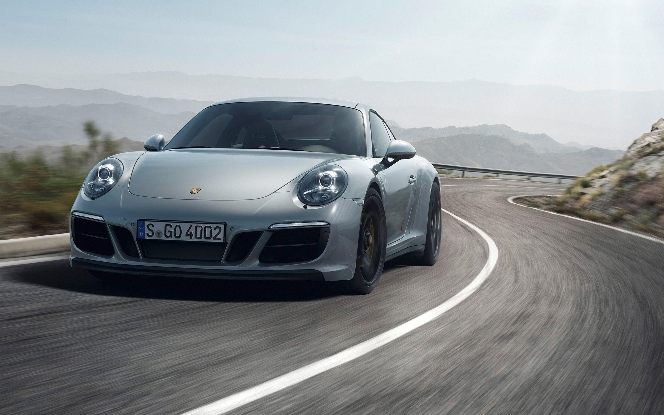 2560x1600 Porsche 911 Carrera 4gts