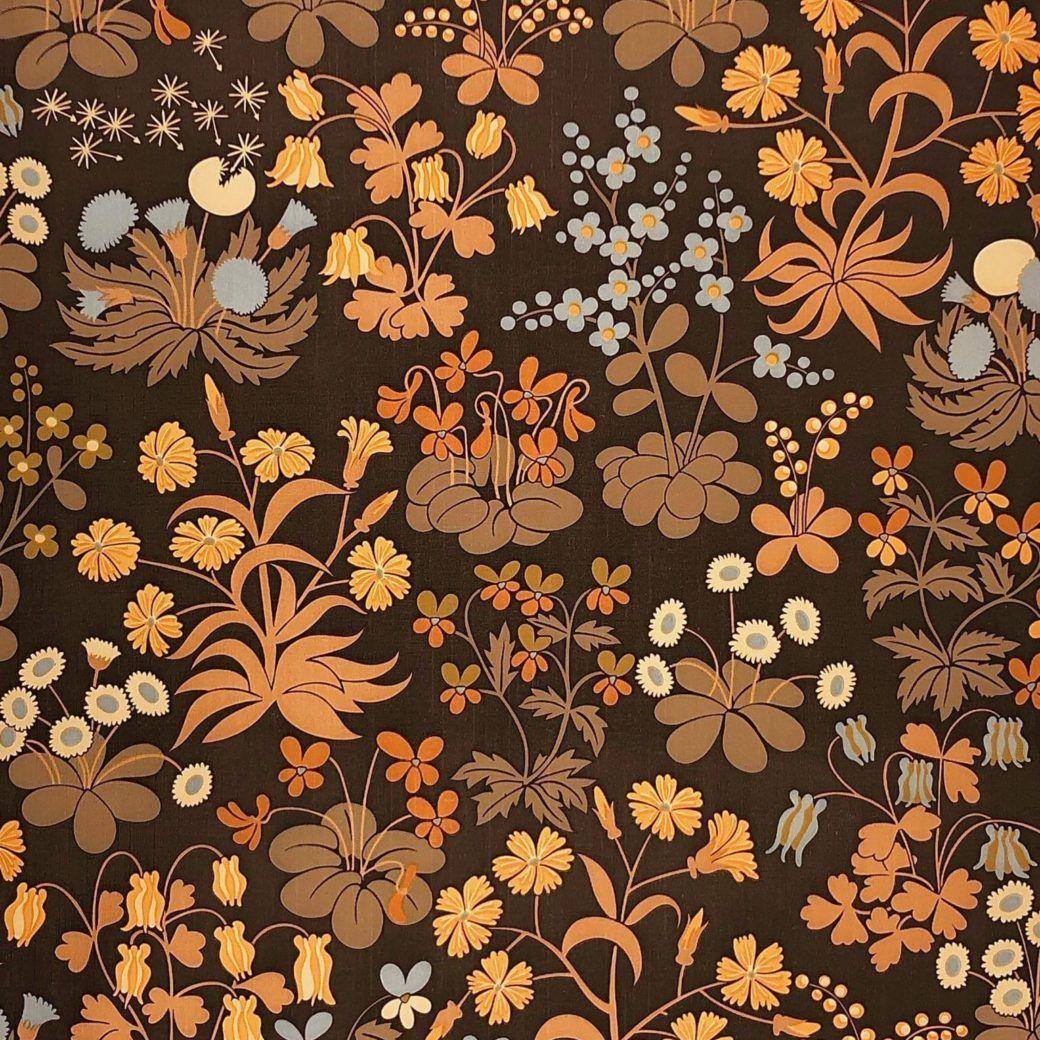 1040x1040 Vintage Wallpaper Shop. Vintage Brown Botanical Wallpaper