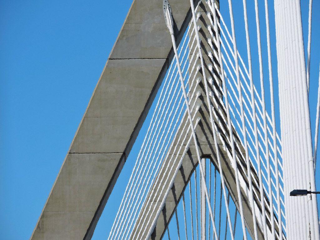 1024x768 Zakim Bridge Towers Heat