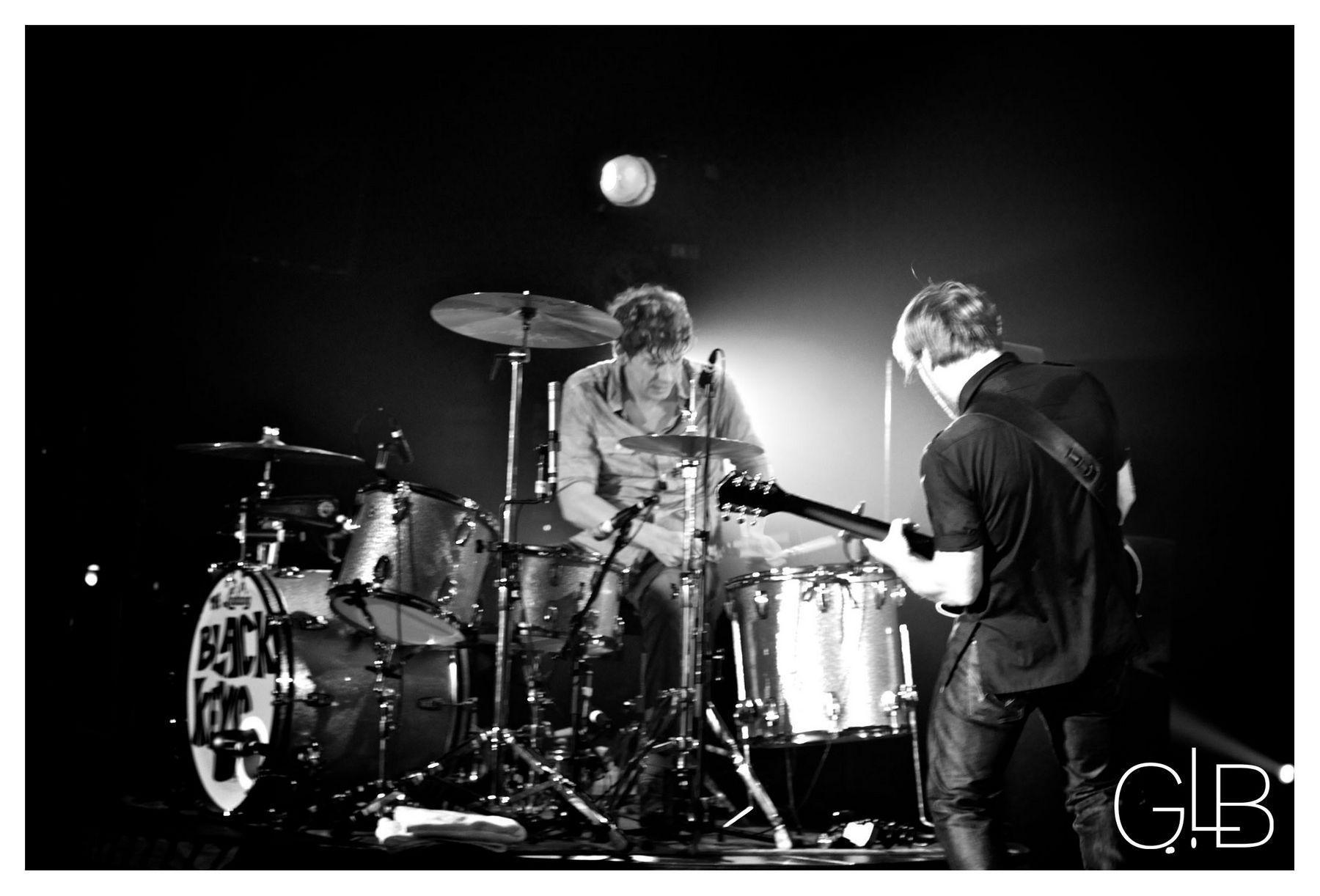 1800x1222 The Black Keys Wallpaper